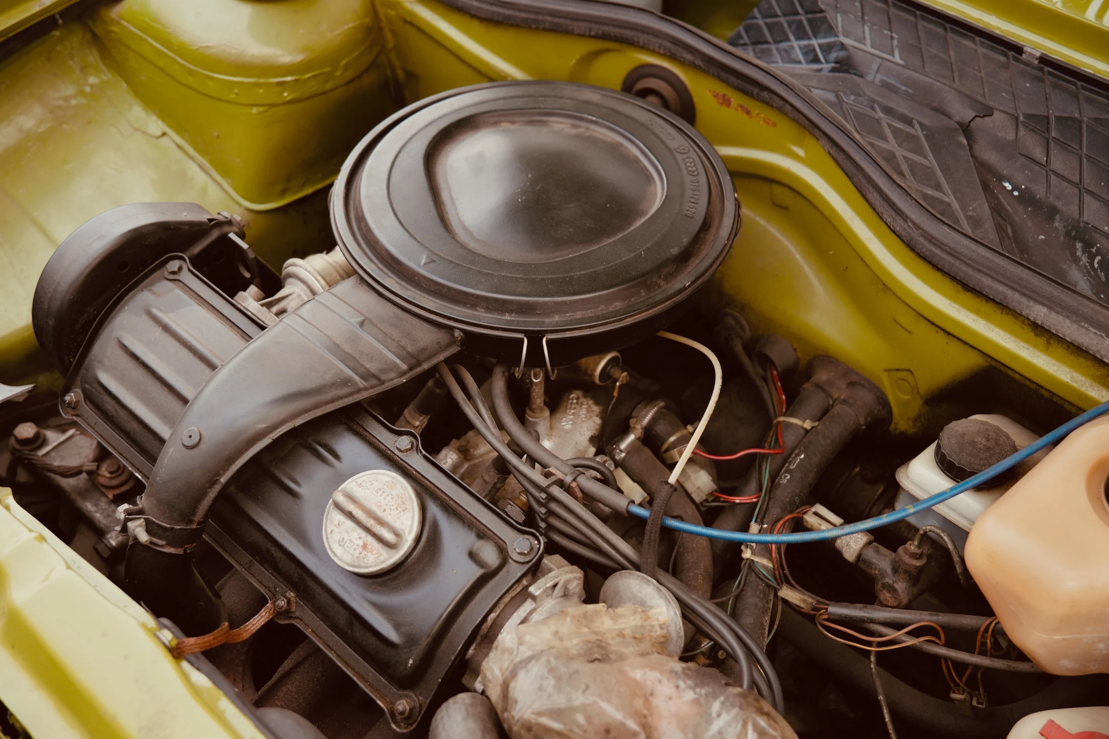 VW Polo L 1975 MBB 03490