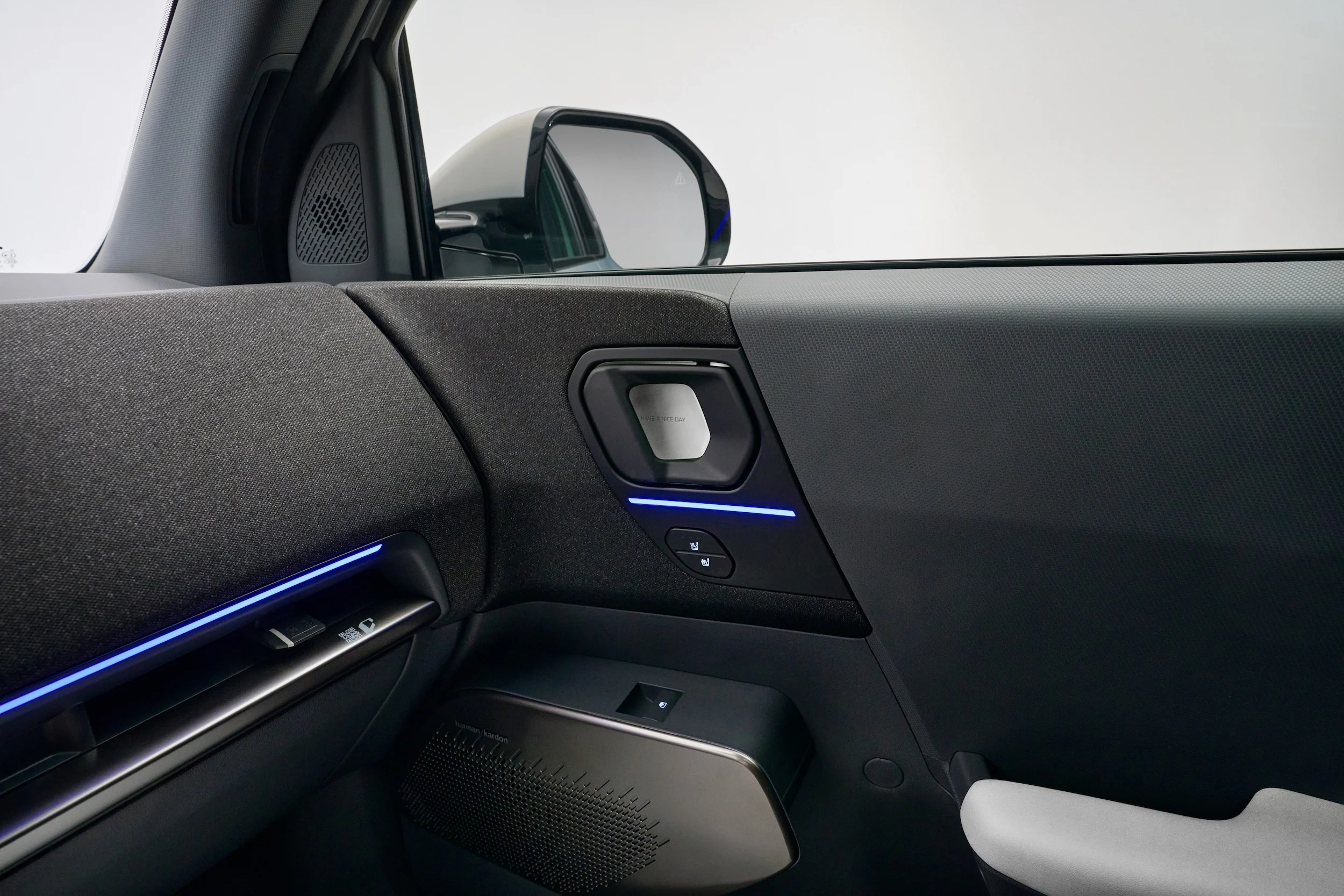 kia-ev2-gtline-ivory-silver-matt-interior-highres-004