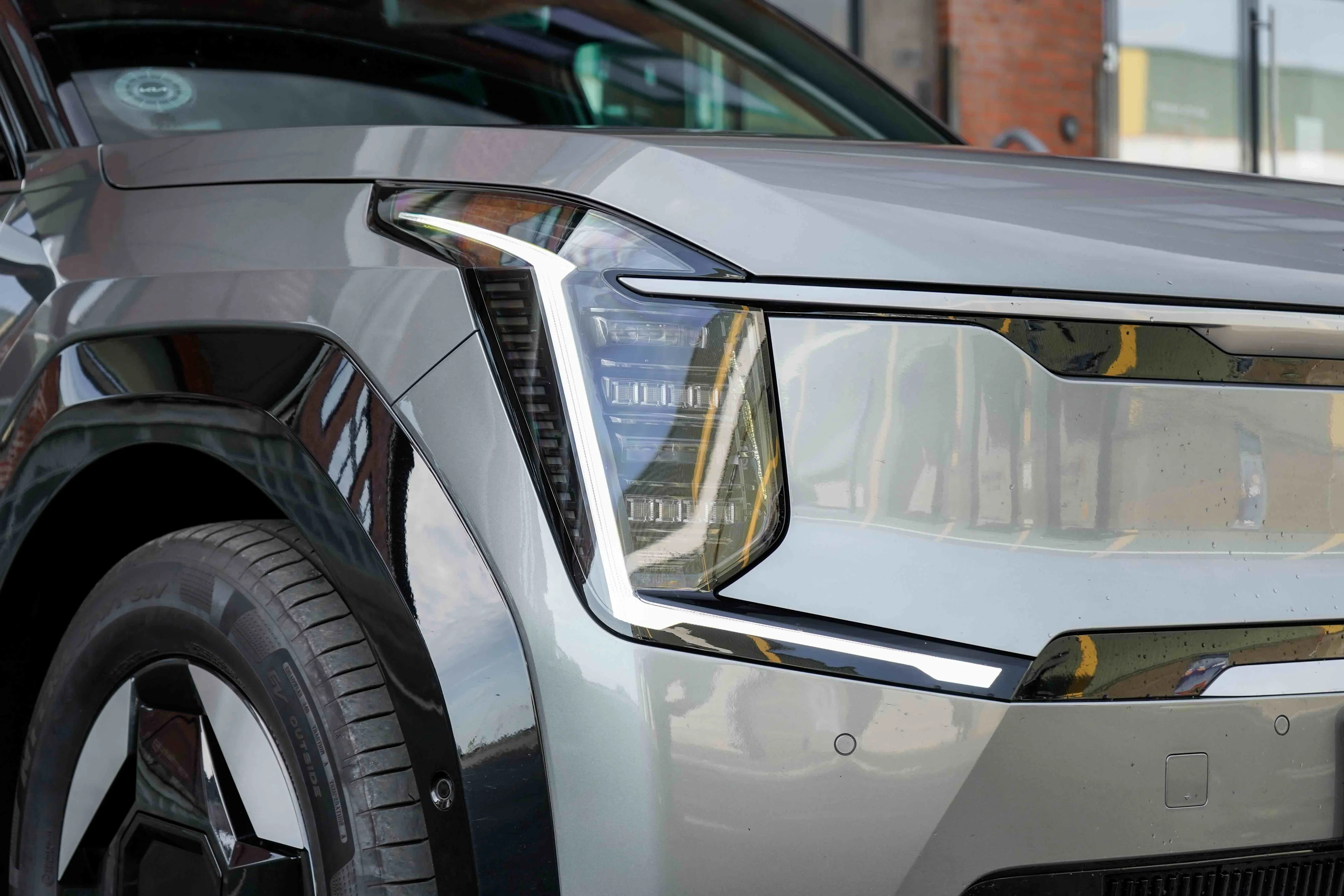 Kia EV9 -28