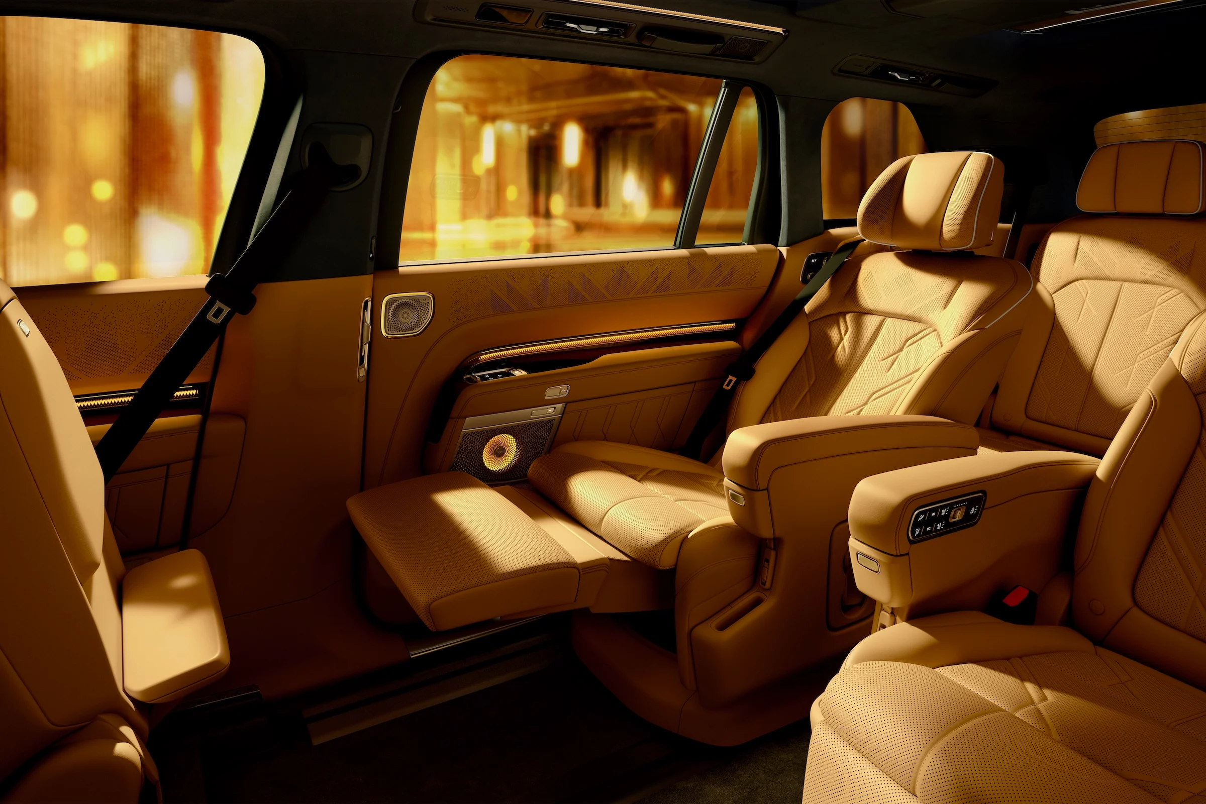 9X interior
