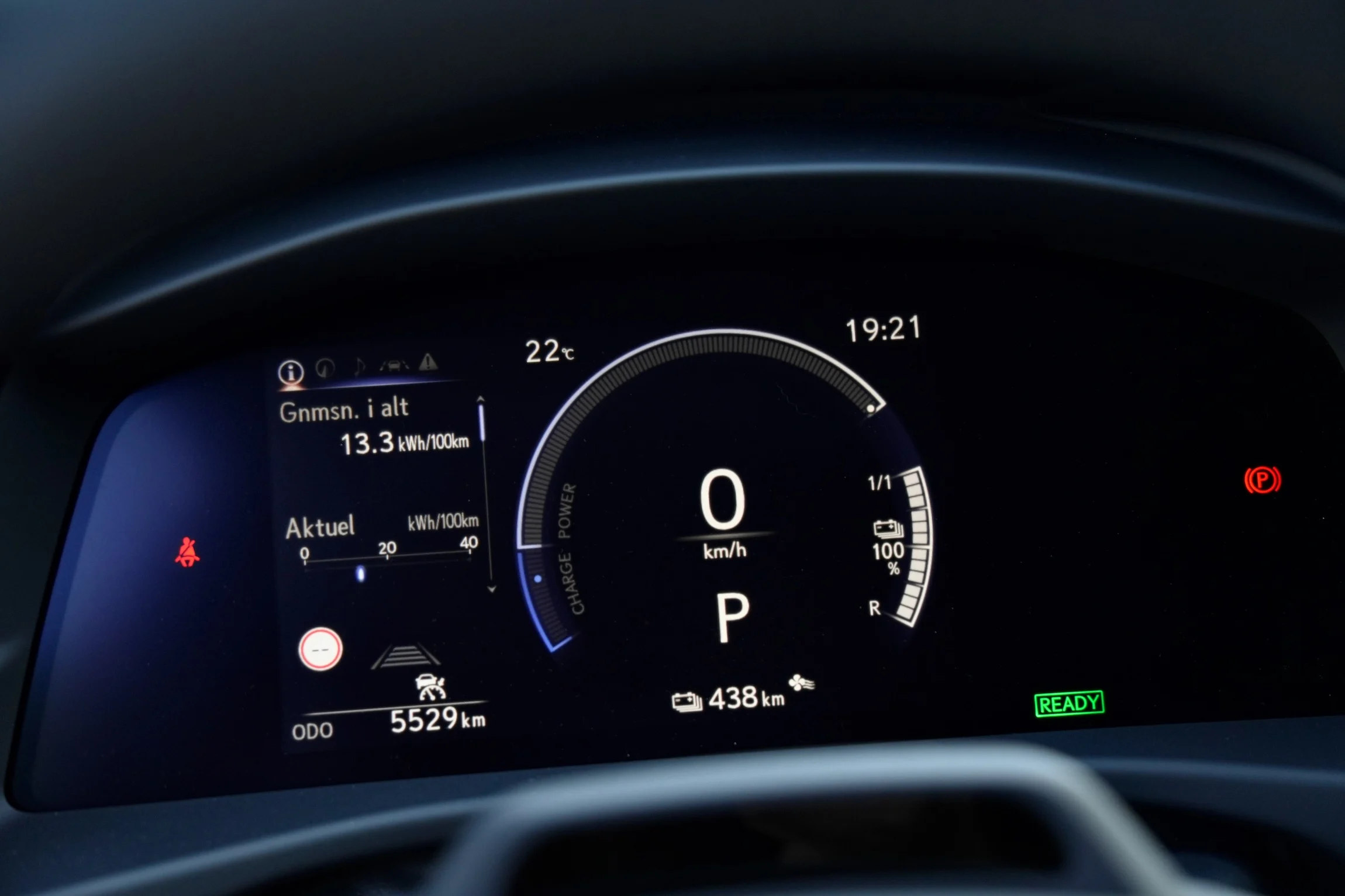 TEST Lexus RZ 350e799
