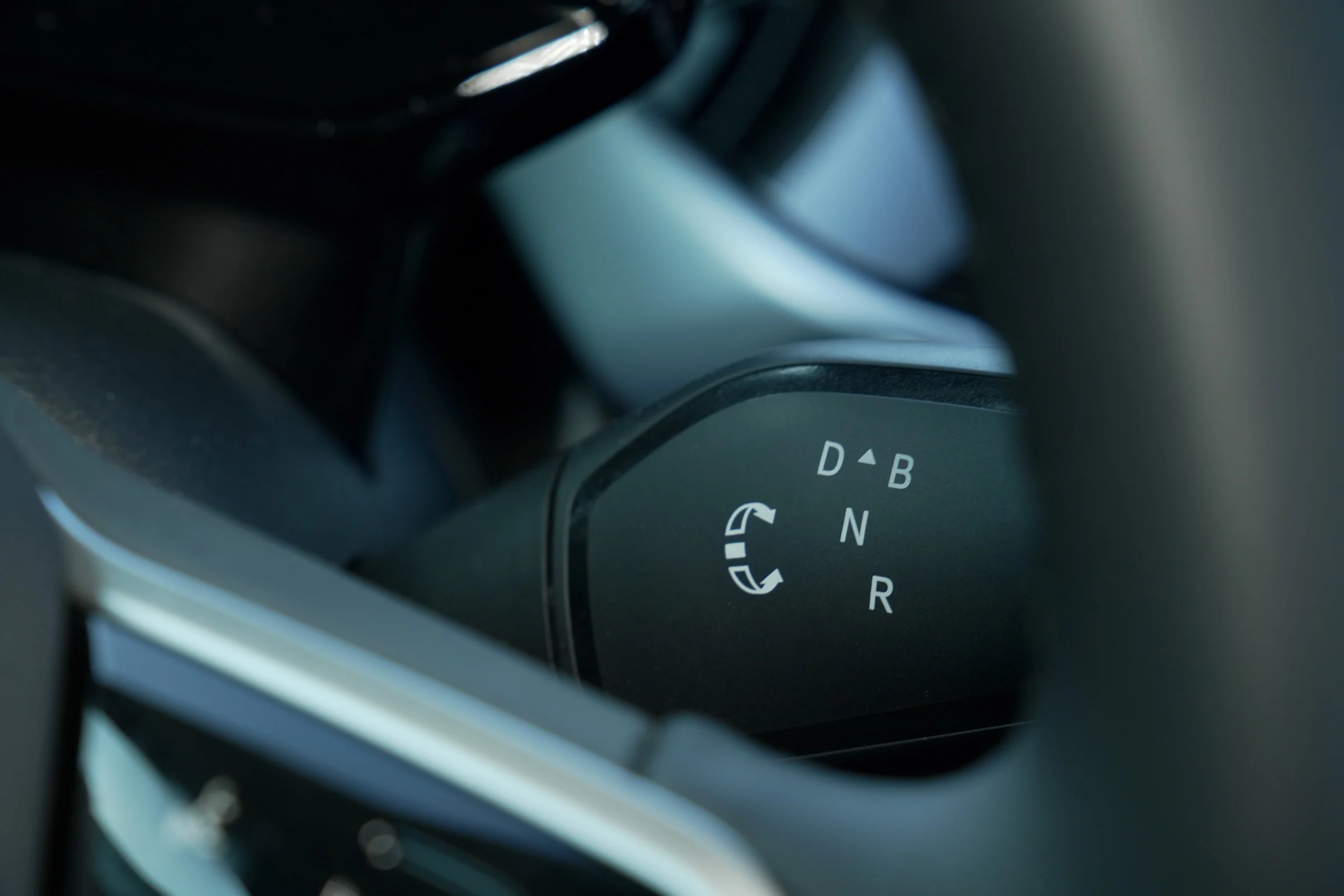 DUEL Kia PV5 Pass vs VW ID. Buzz 837