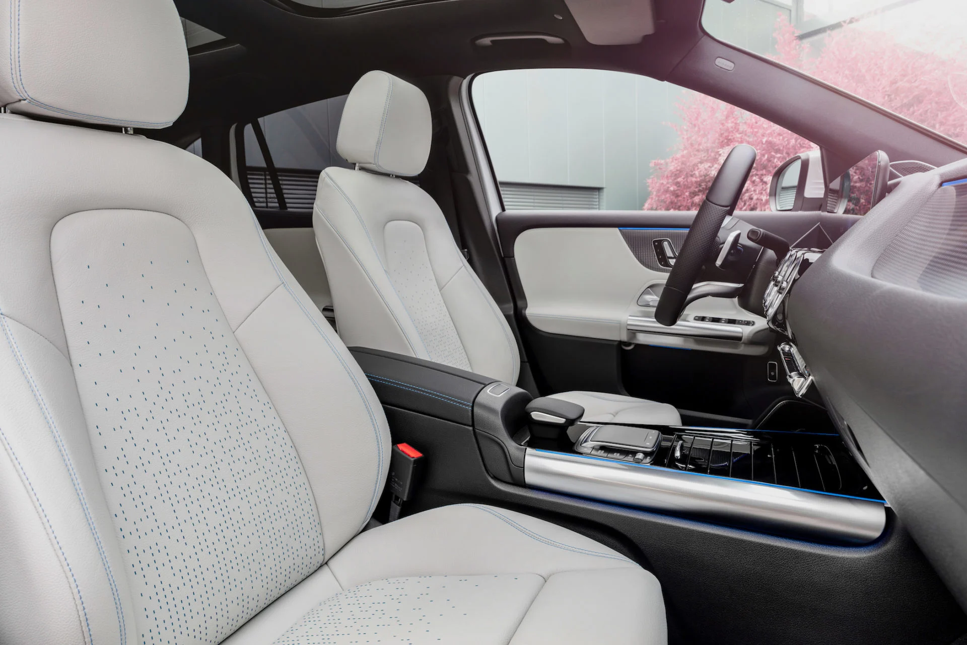 Der EQA: Elektrischer Athlet im kompakten FormatThe EQA: Electric athlete in compact format
