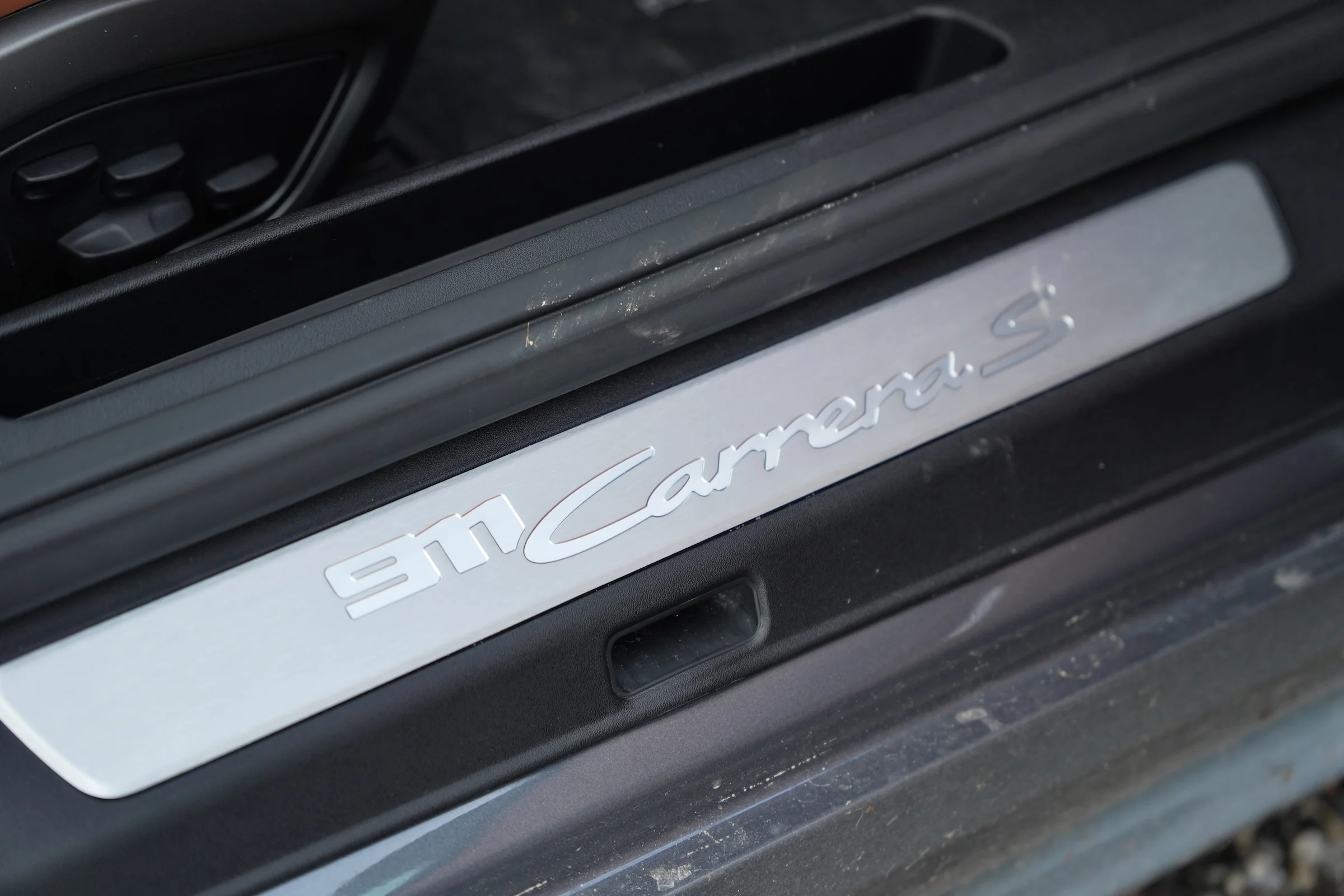 TEST Porsche 911 Carrera 814