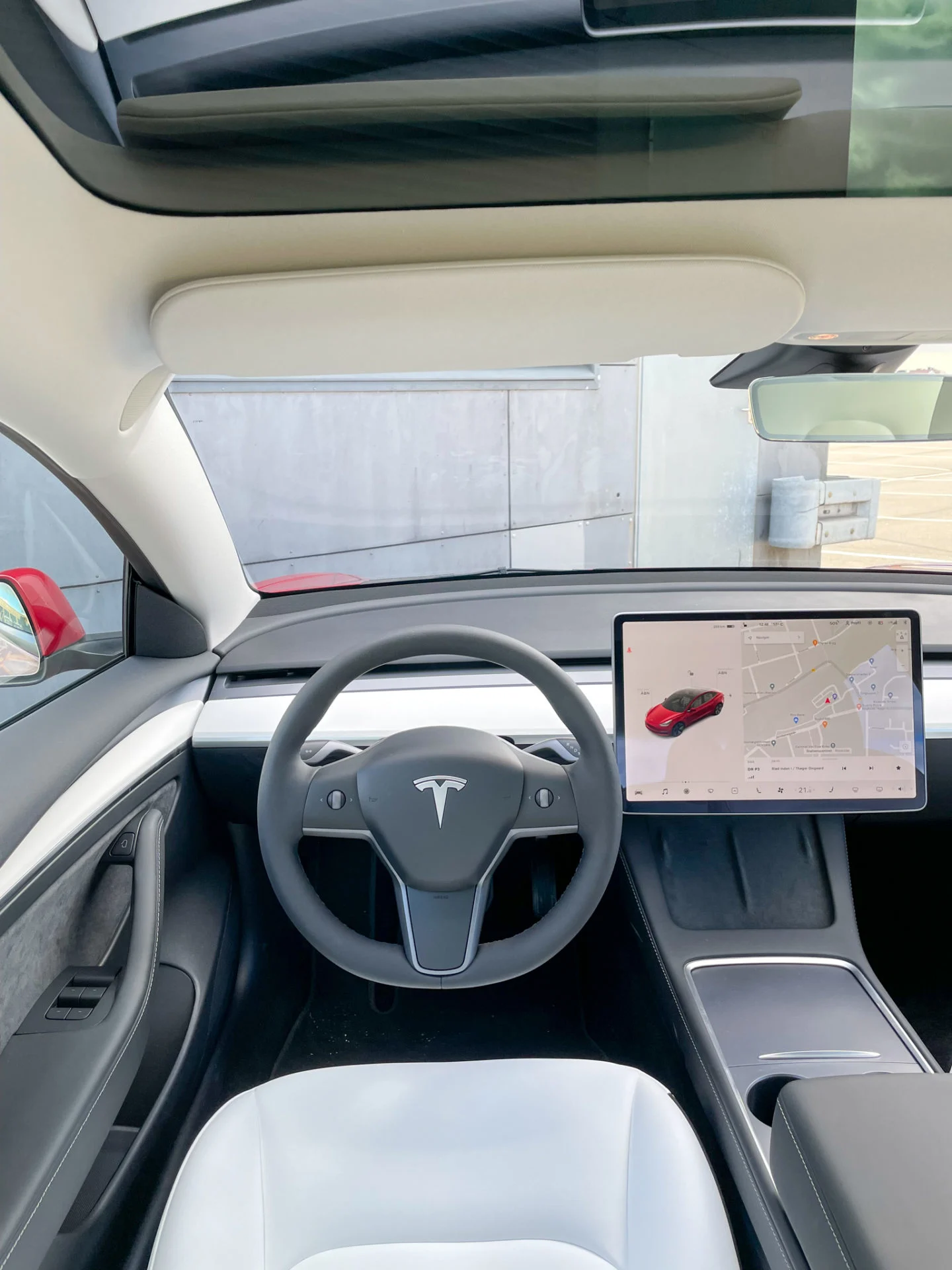 Tesla Model 3 (7)