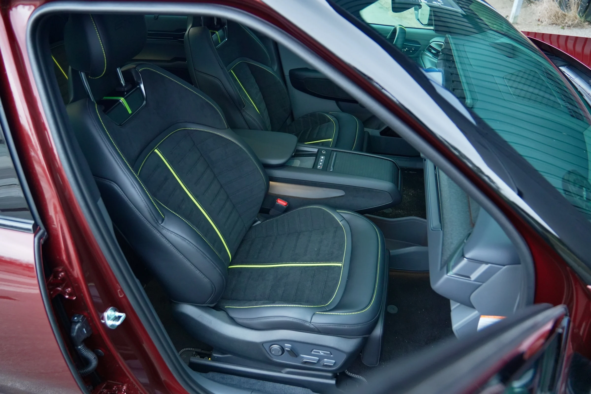 TEST Kia EV9 GT MBB 680