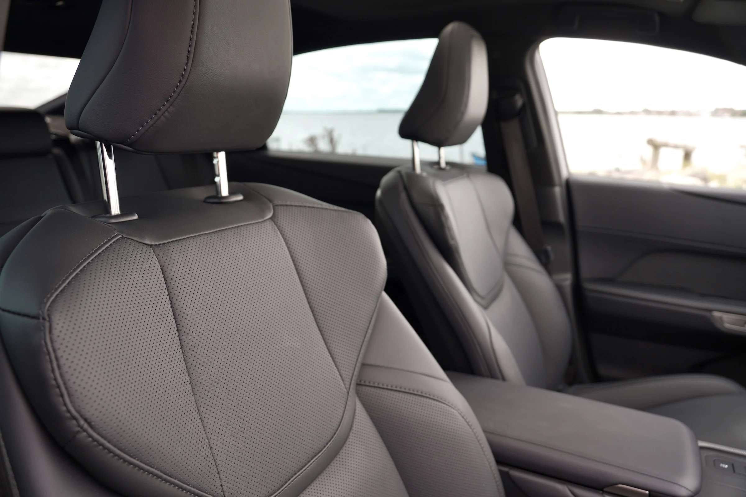 TEST Lexus ES 350e Executive 03009