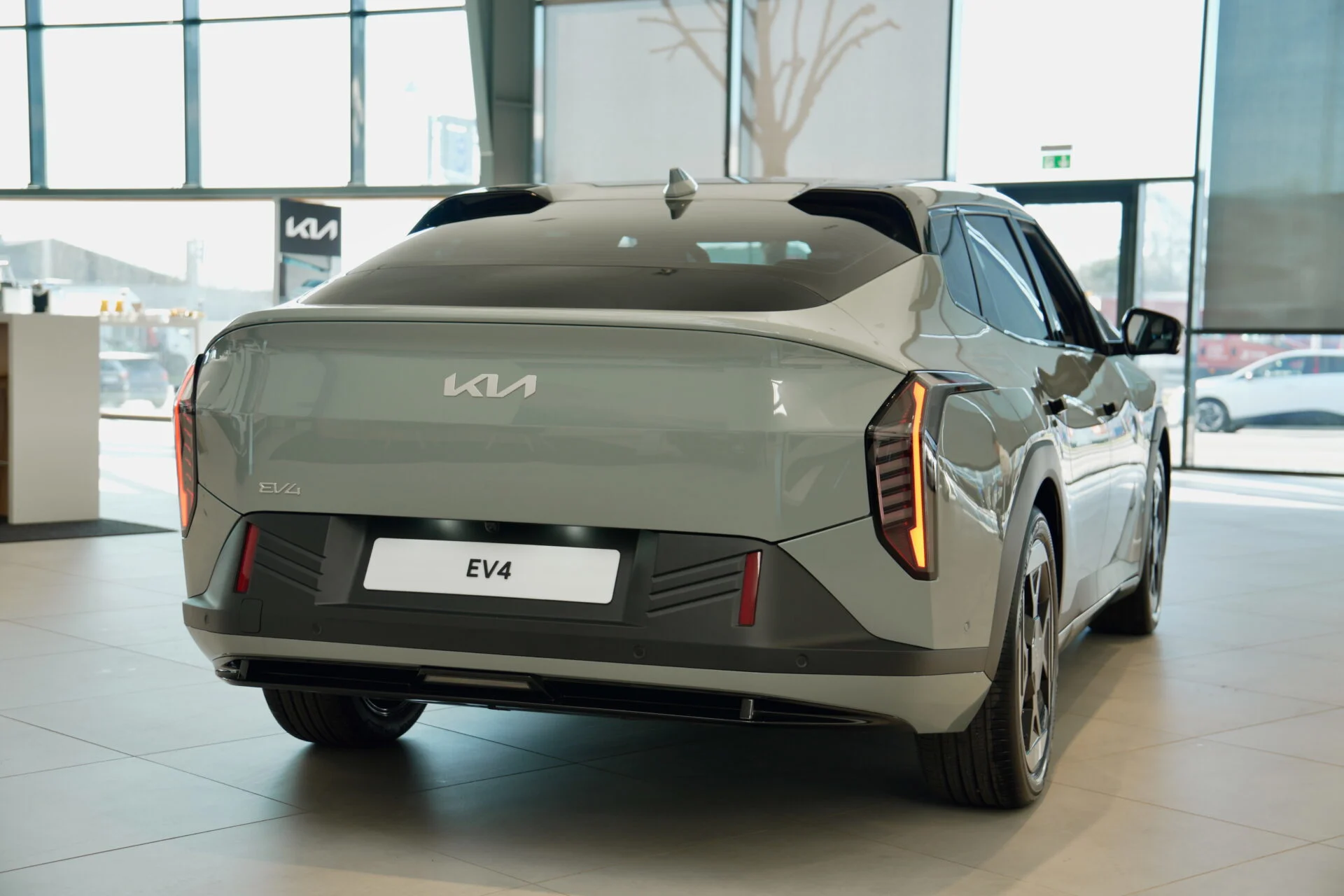 Kia-EV4-MBB-777.jpeg