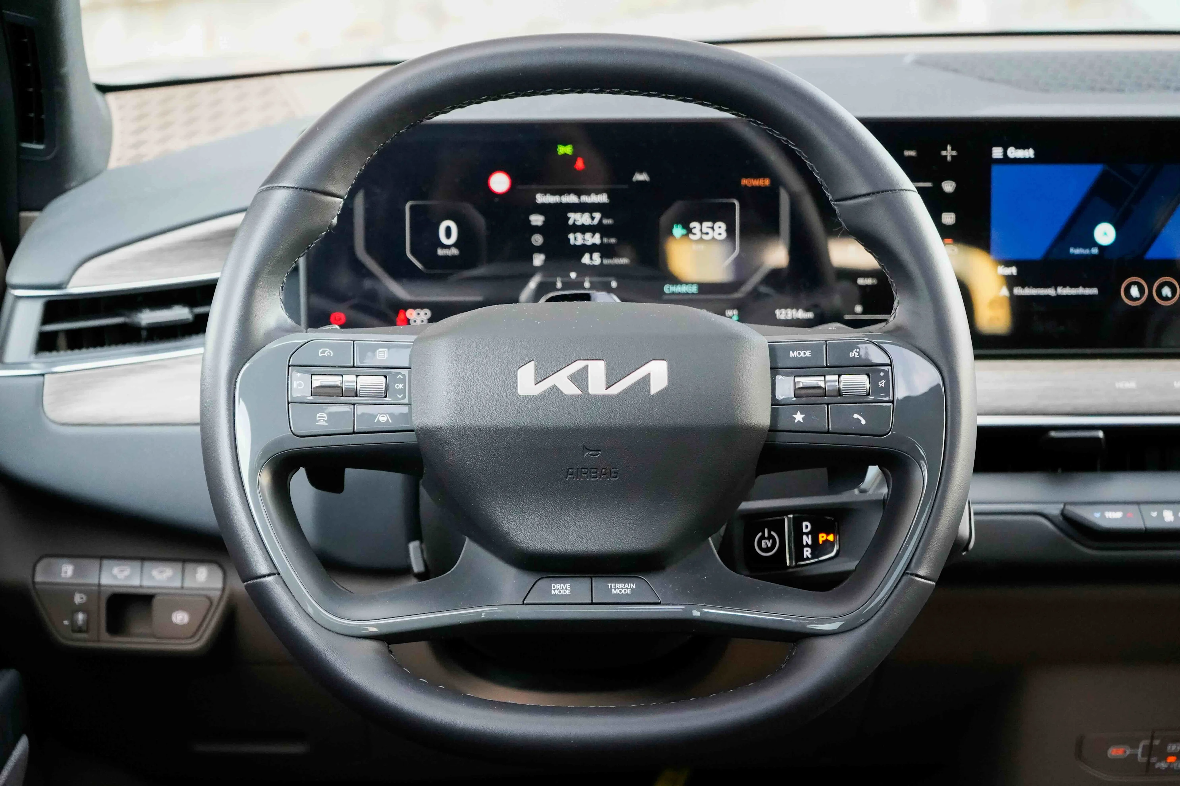 Kia EV9 -14