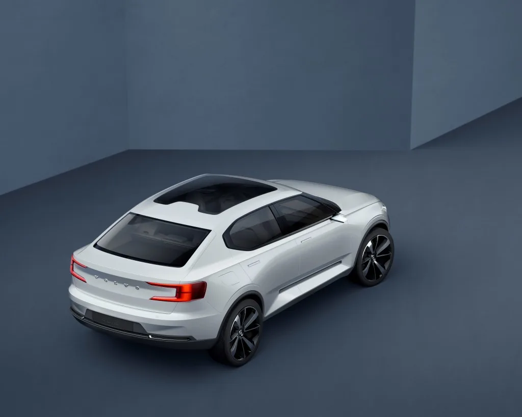 190845_Volvo_Concept_40_2_rear_quarter_high-1024x819.jpg