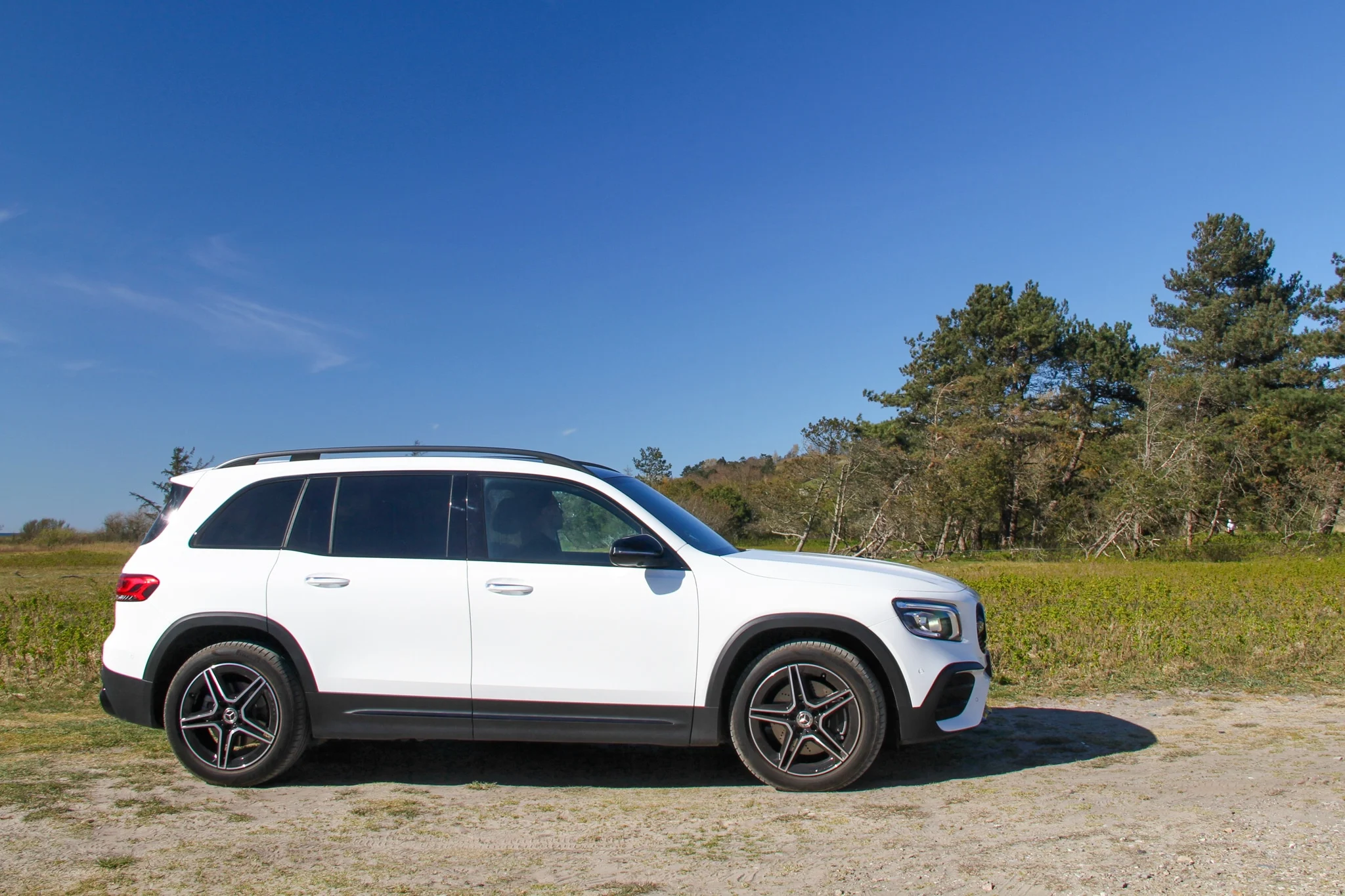 Mercedes Benz GLB eksteriør (5)