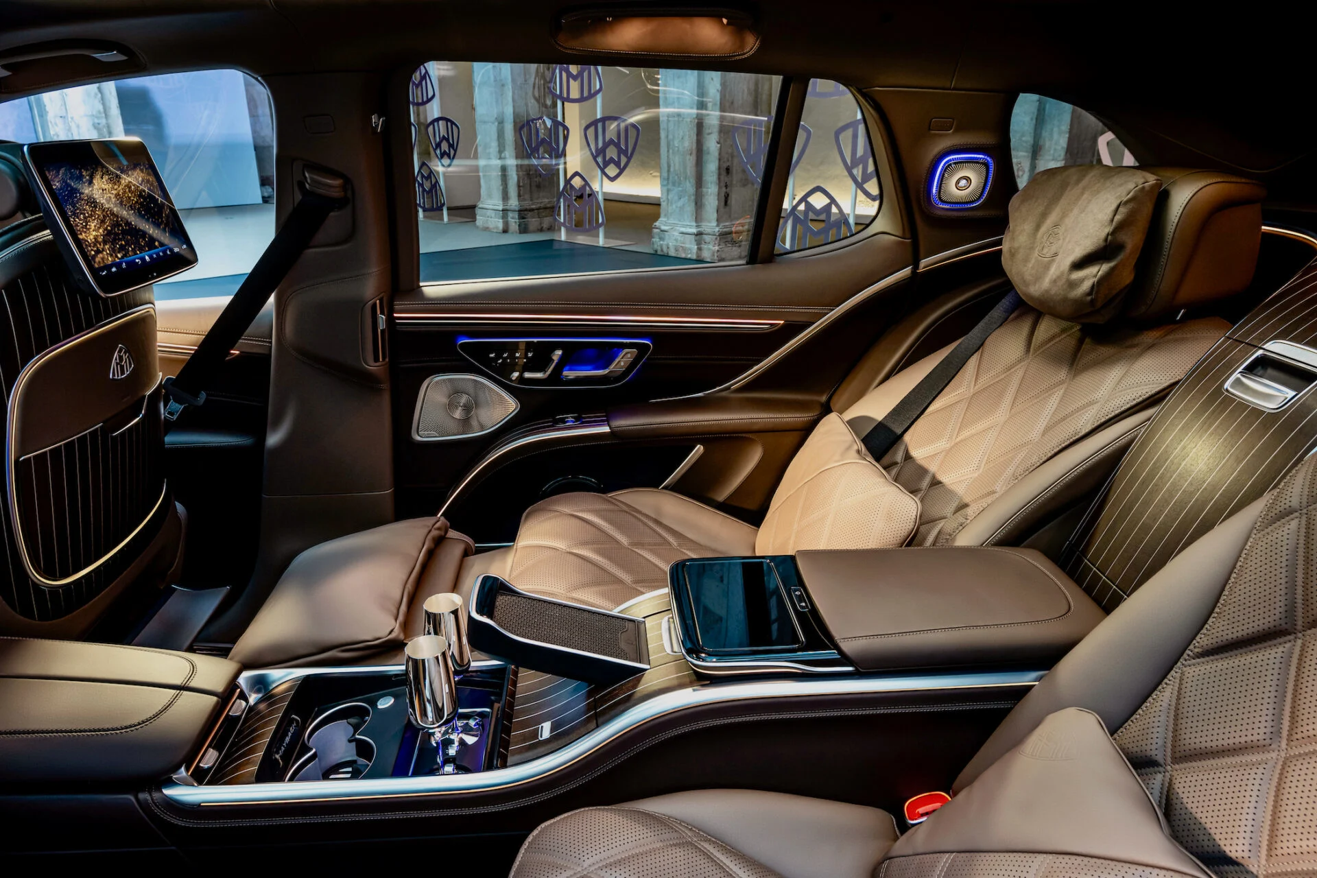 Mercedes EQS SUV Maybach, Lisbon 2023