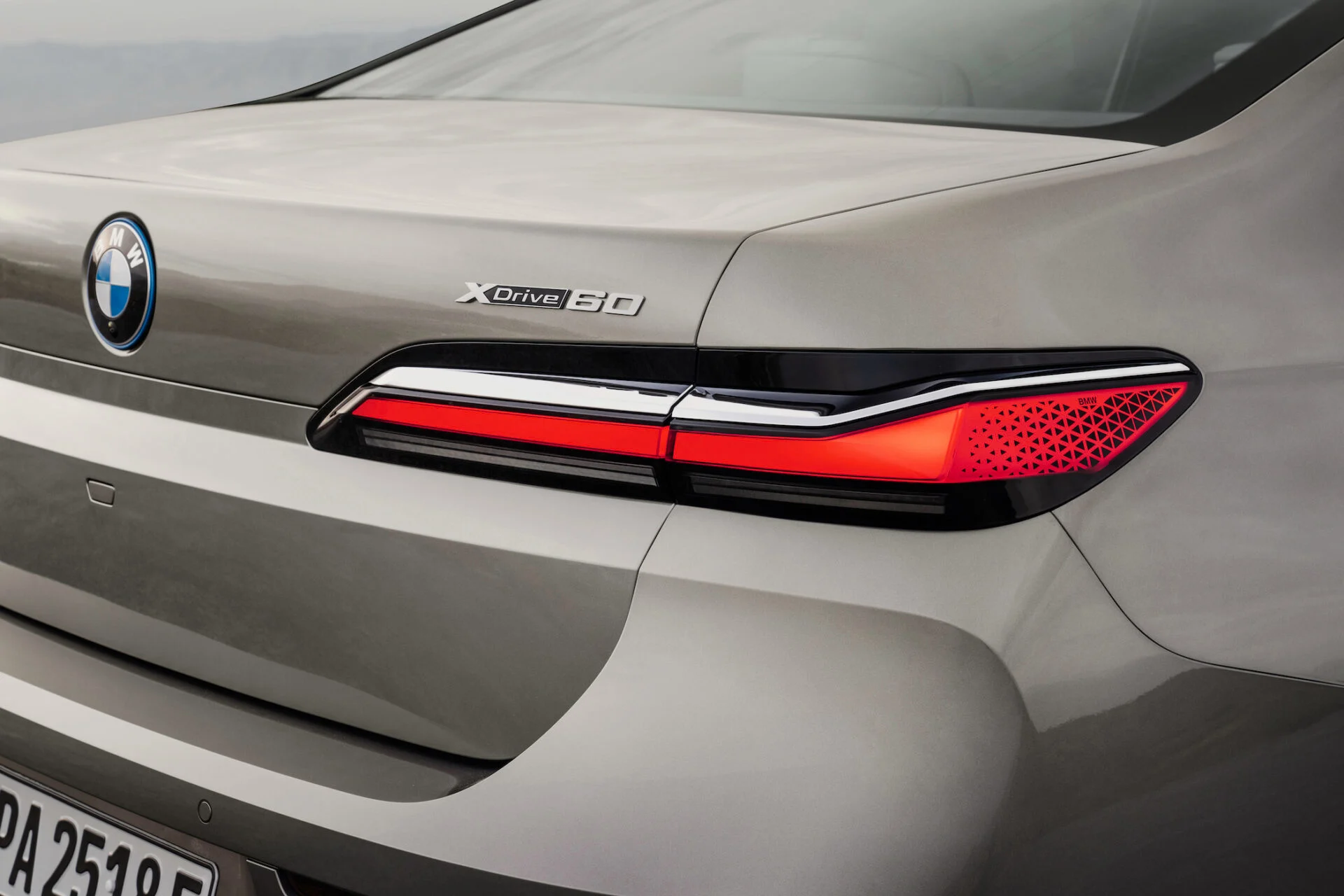 BMW 7 18