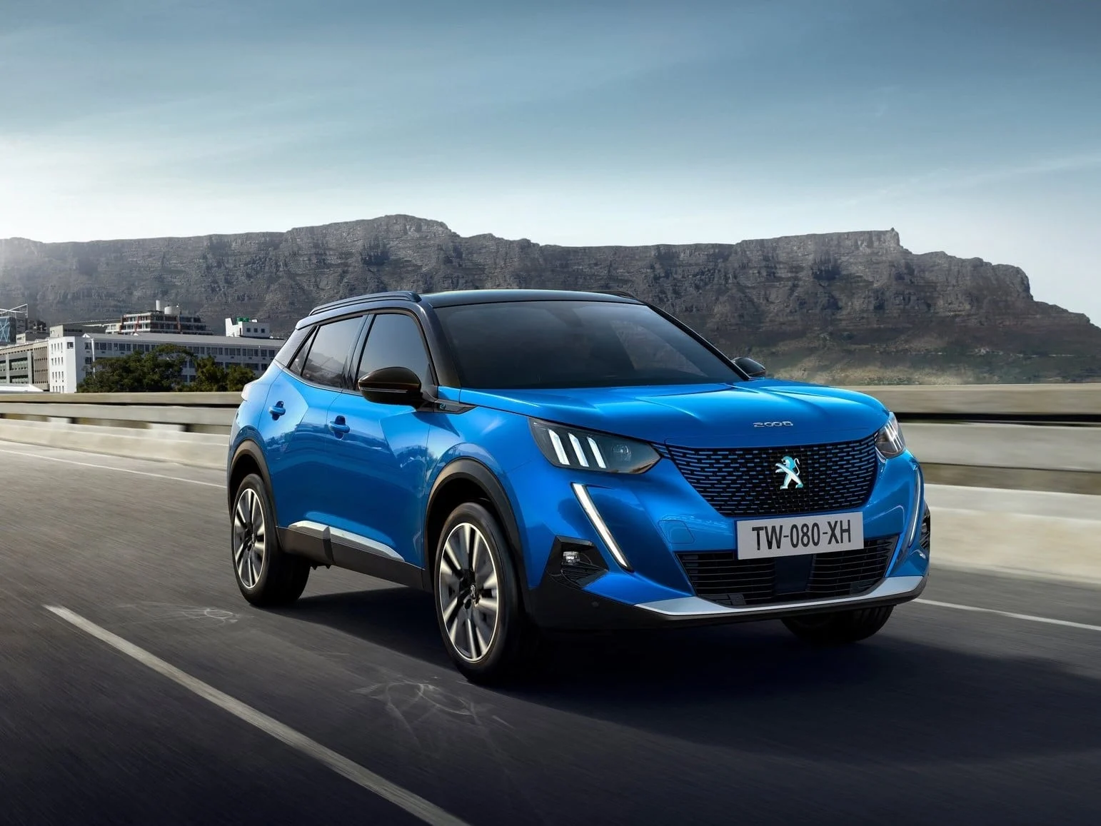 Peugeot-e-2008