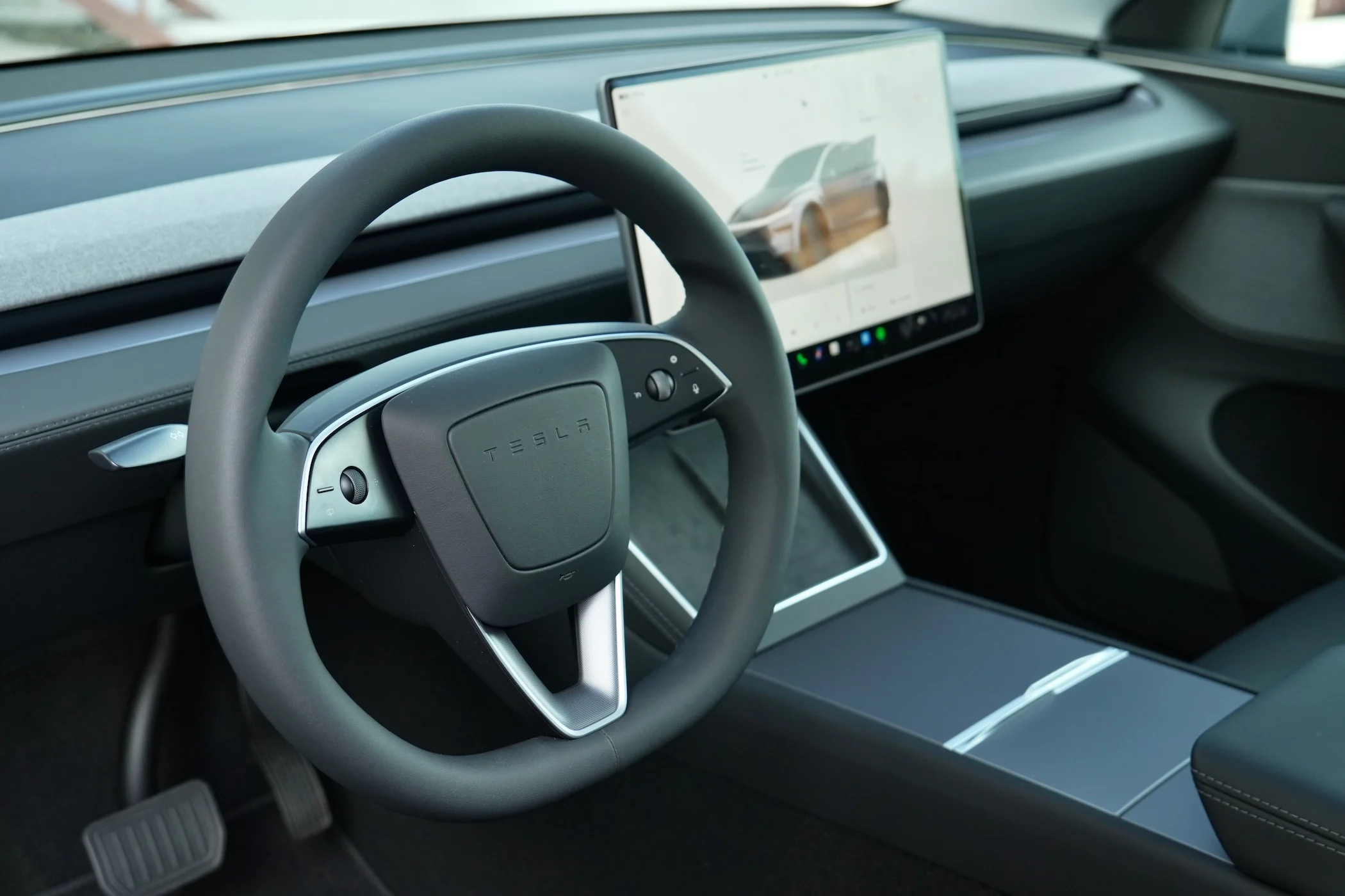 Opel vs Tesla vs Skoda MBB 301