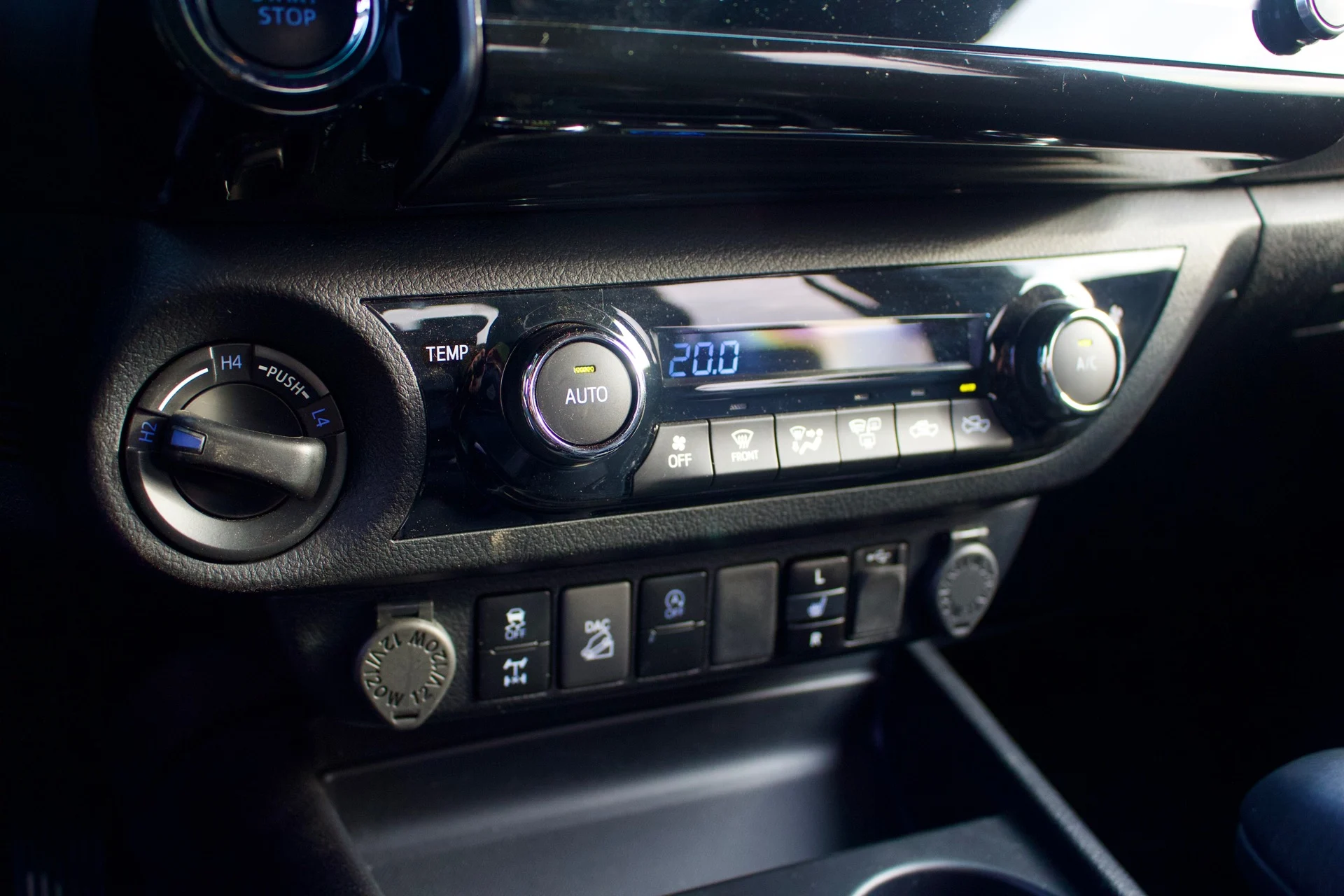 Toyota Hilux_38