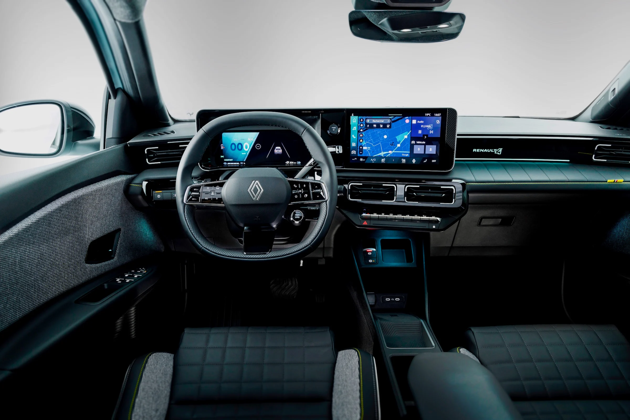 Renault-4-E-Tech-electric