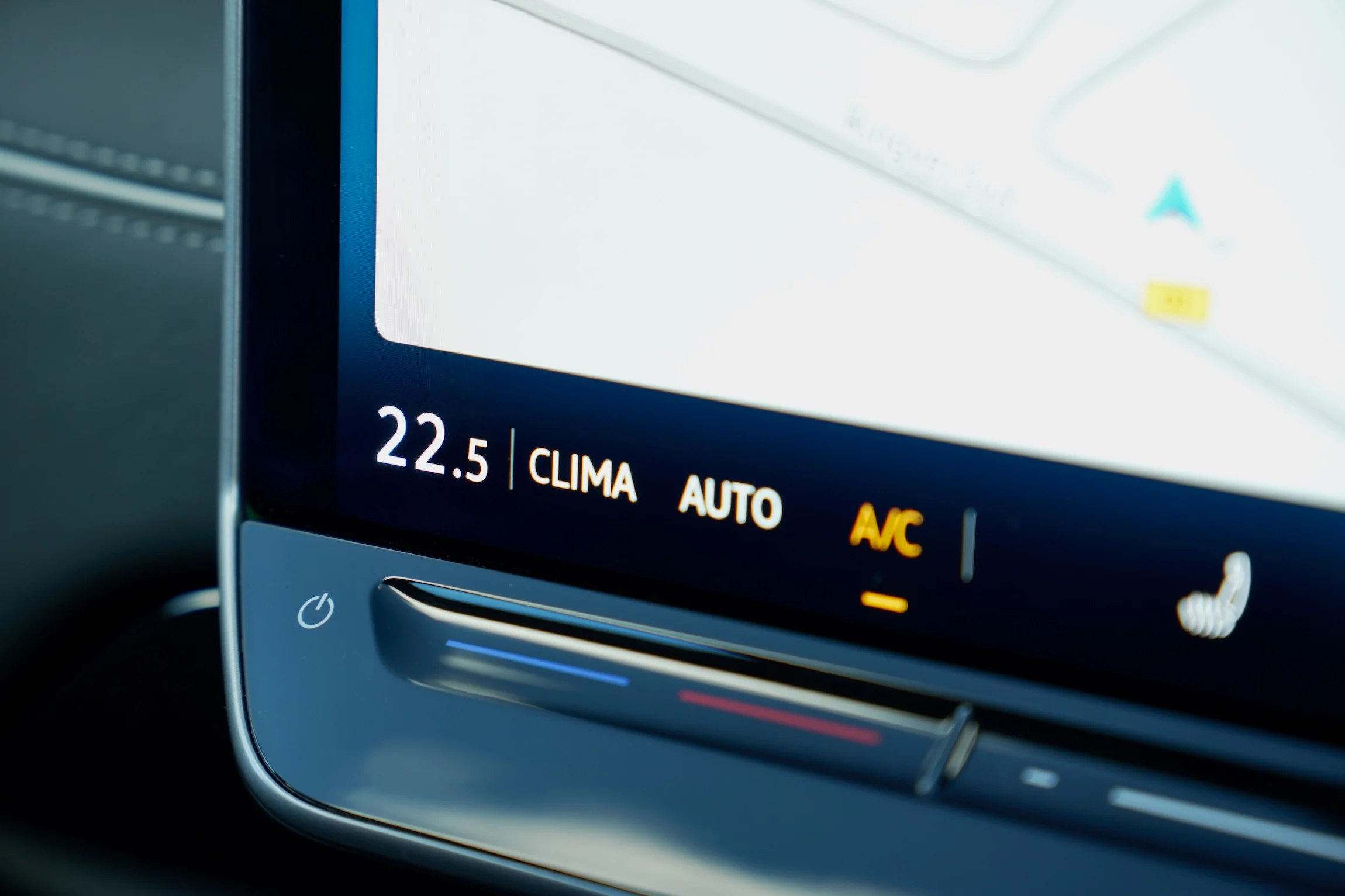 STORTEST Mazda 6e Tesla Model 3 VW ID.7 MBB5223