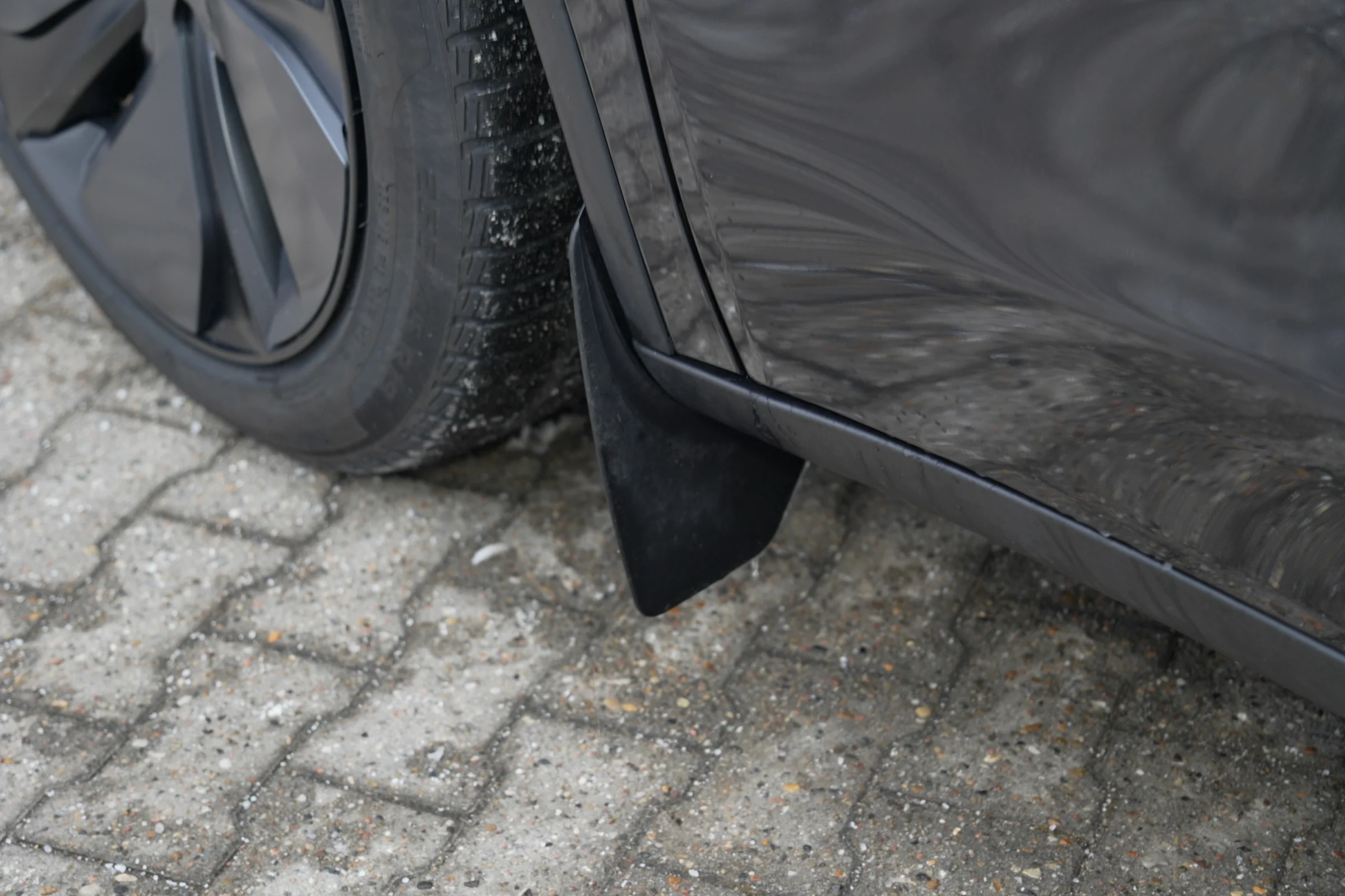 DUEL MGS6 EV vs Tesla Model Y Baghjuls MBB 537