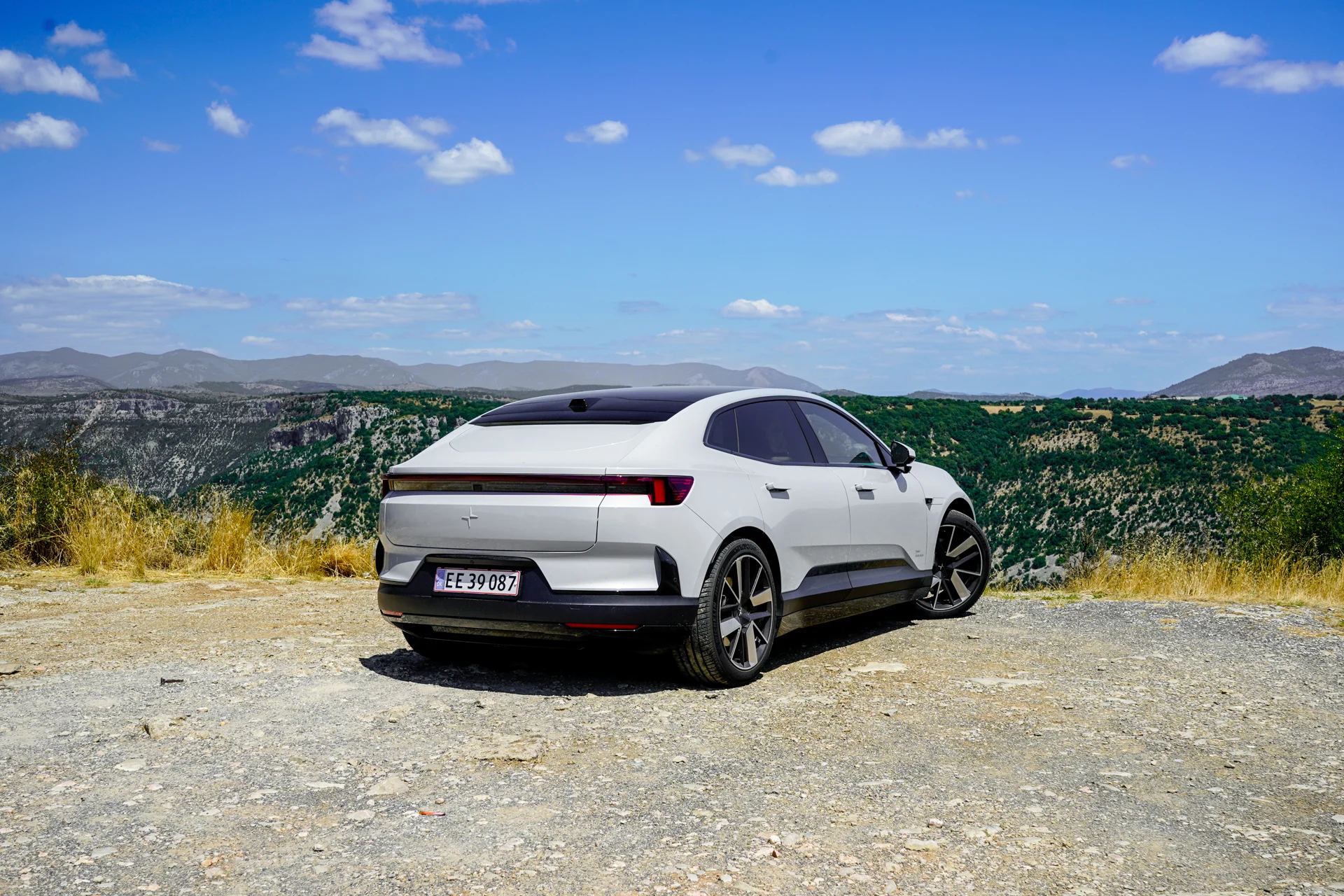 Polestar 4 Long Range Dual Motor-31