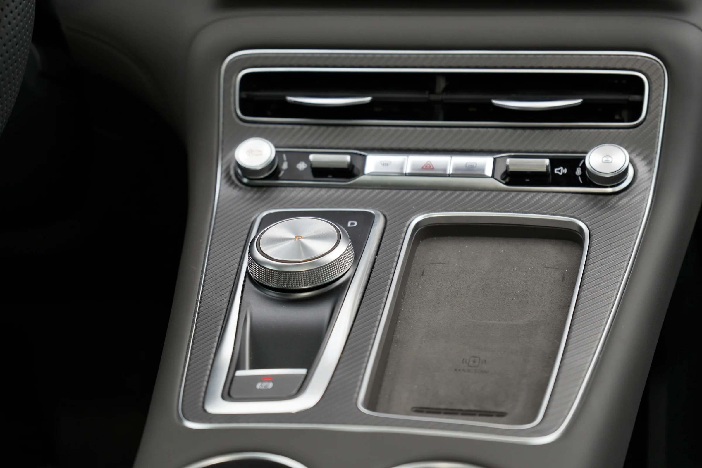 DUEL MGS6 EV vs Tesla Model Y Baghjuls MBB 587