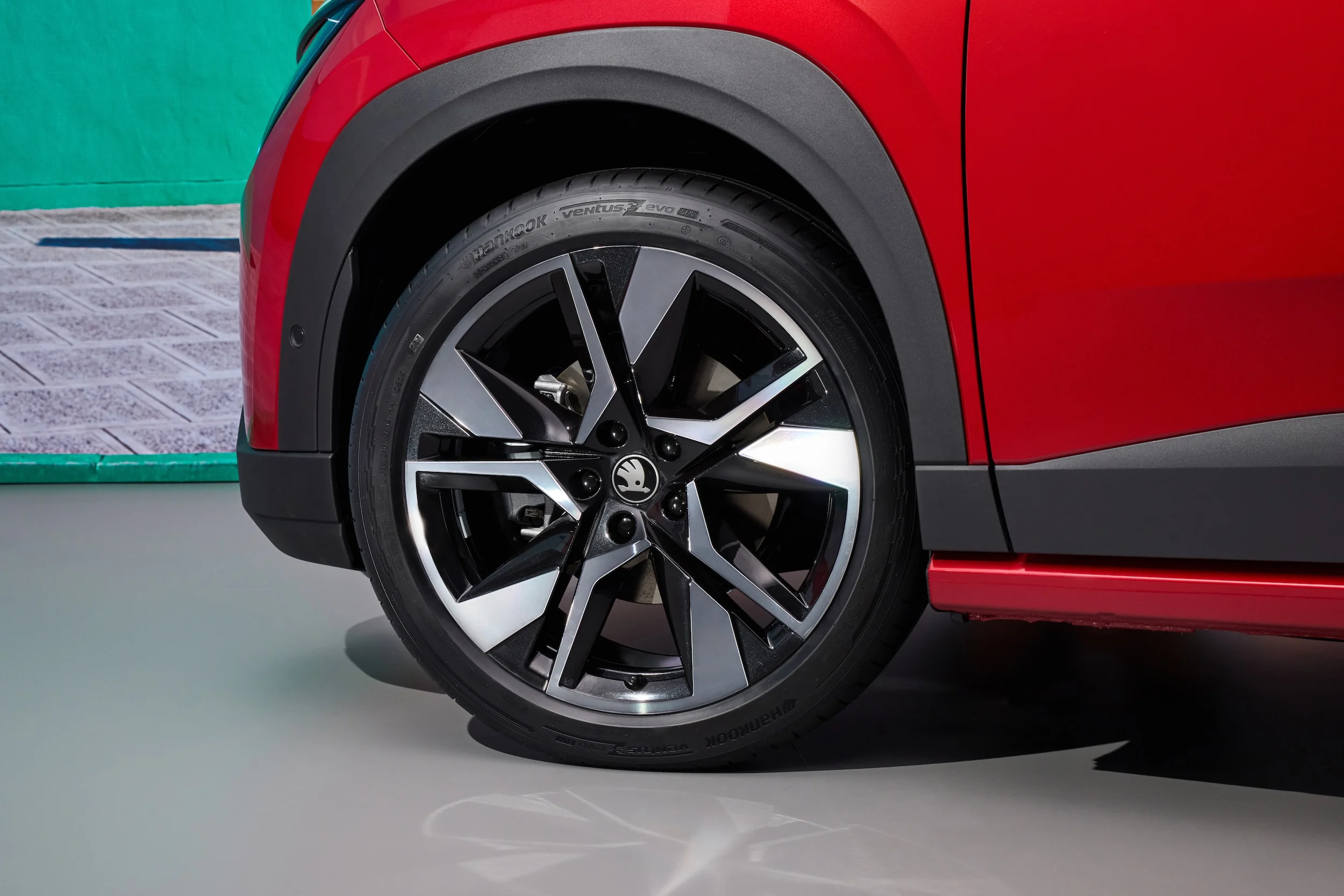 Epiq selection alloy wheel