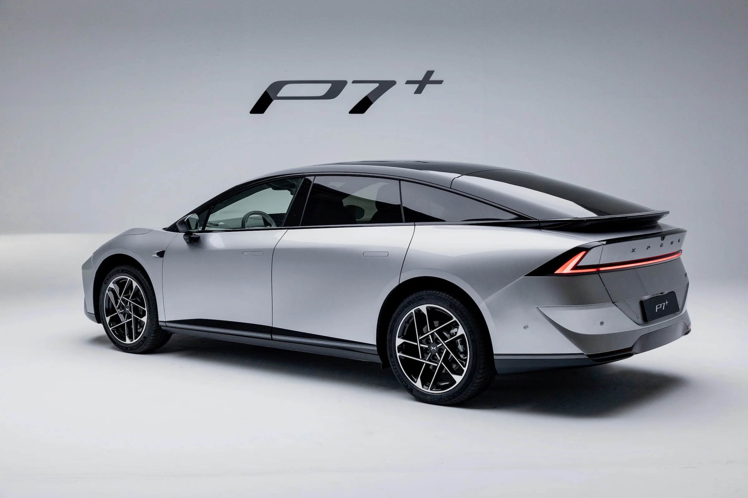 XPeng P7+ 910-opq4129821055