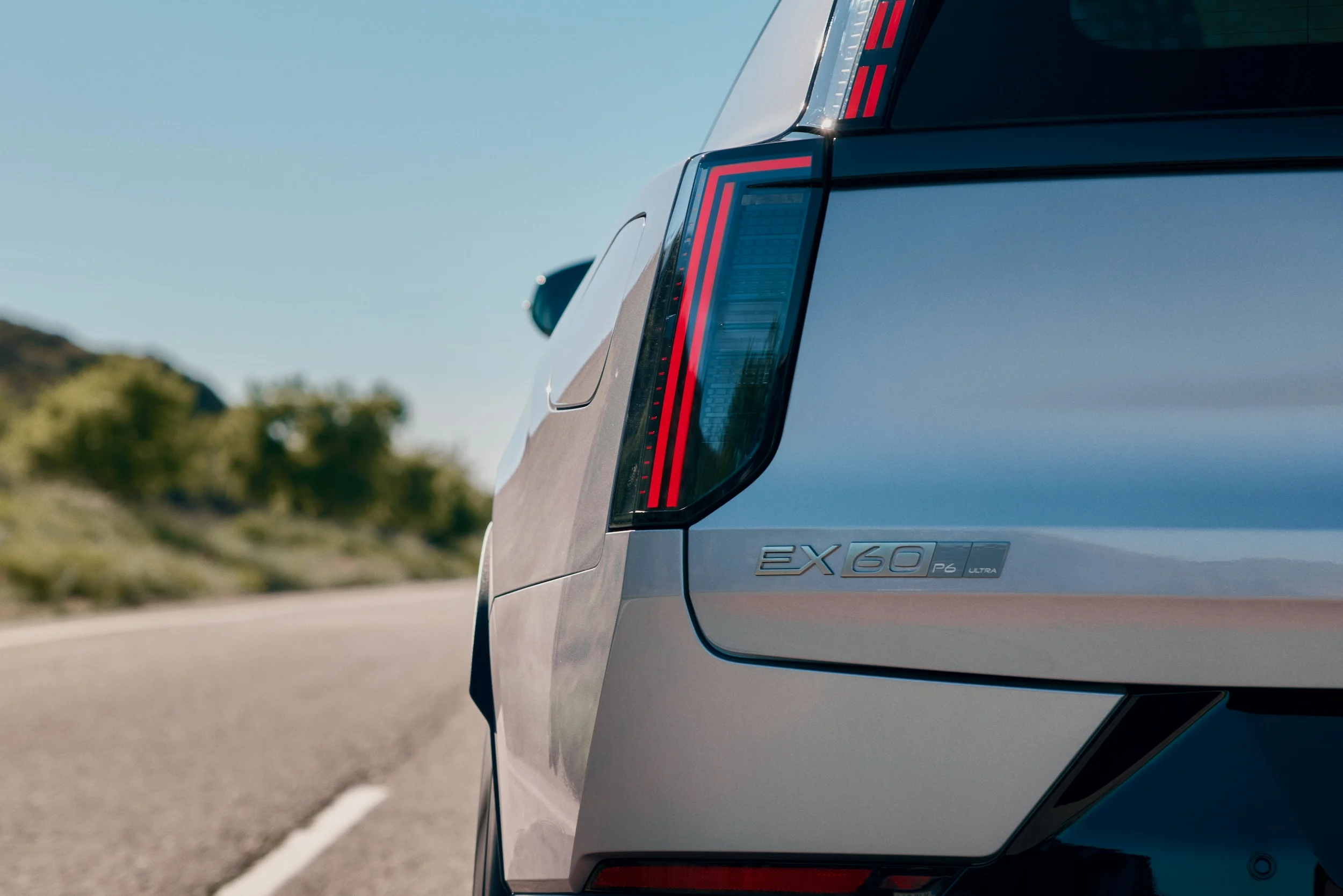 Volvo EX60 9