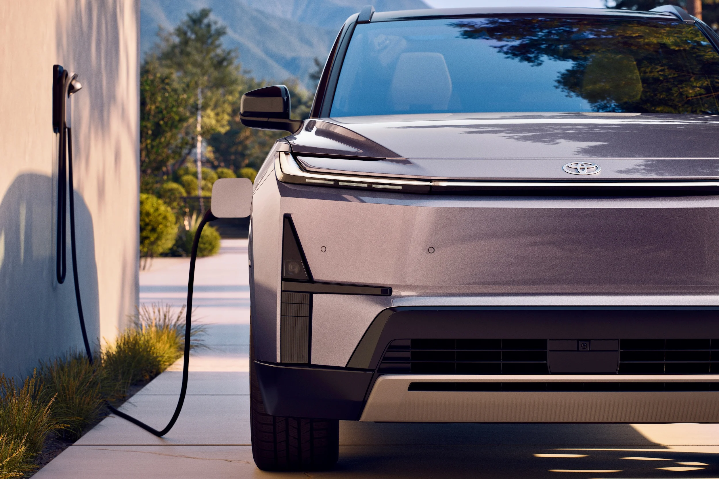 2027 Toyota Highlander Limited Spellbound2Tone 0019