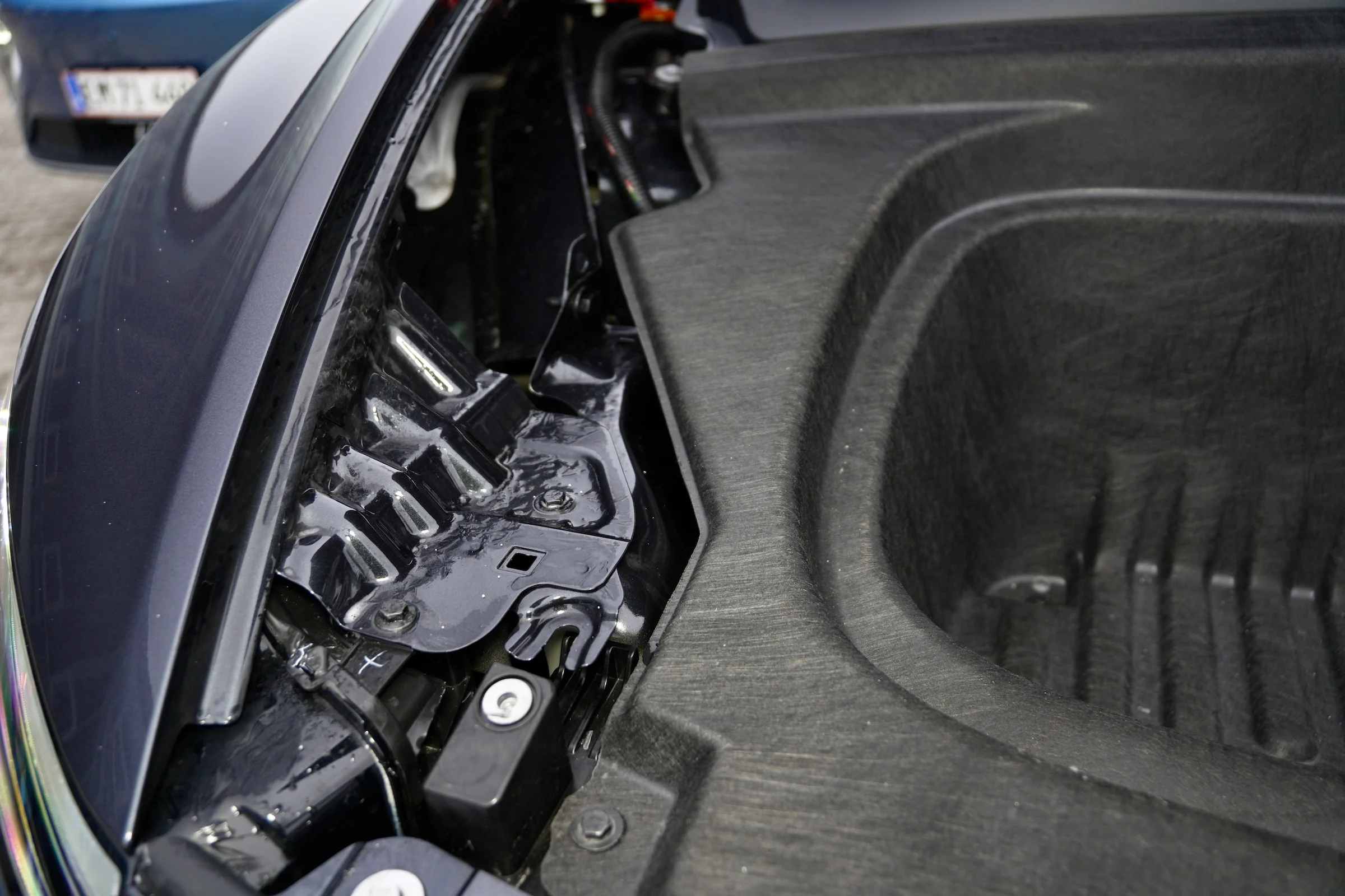 DUEL MGS6 EV vs Tesla Model Y Baghjuls MBB 527