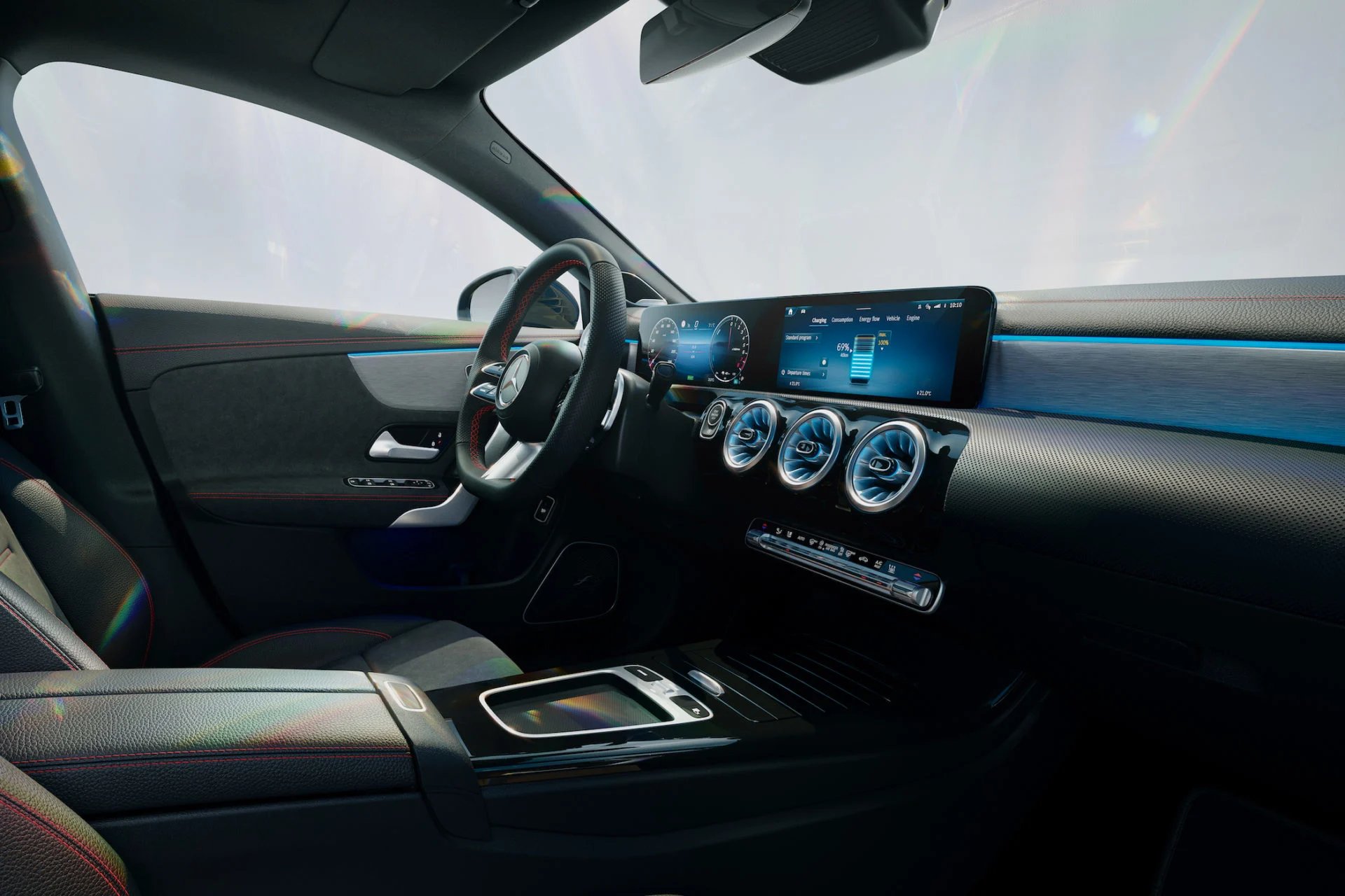 Express your drive: der neue Mercedes-Benz CLA und CLA Shooting BrakeExpress your drive: the new Mercedes-Benz CLA and CLA Shooting Brake