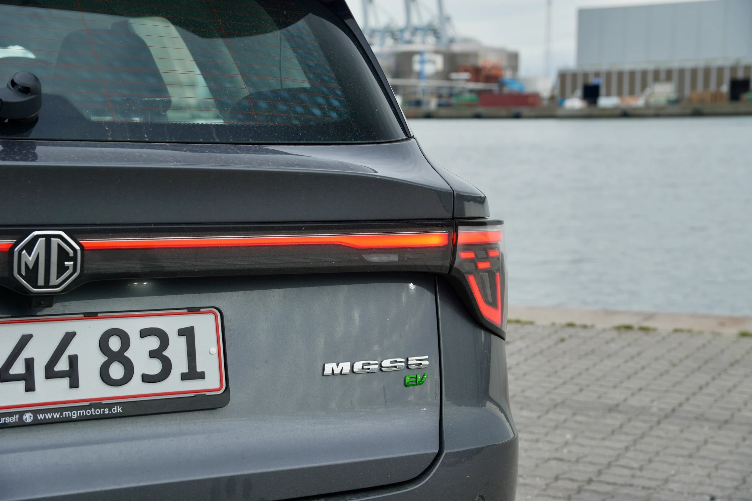 DUEL MGS5 EV vs Omoda 5 EV 181