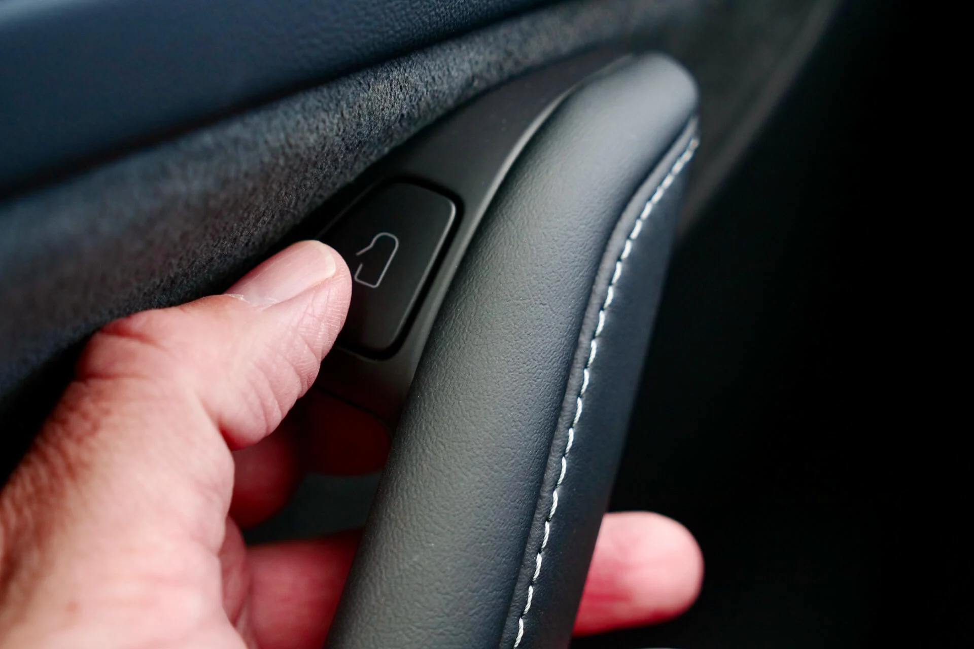 TEST Tesla Model Y RWD 2023 1735