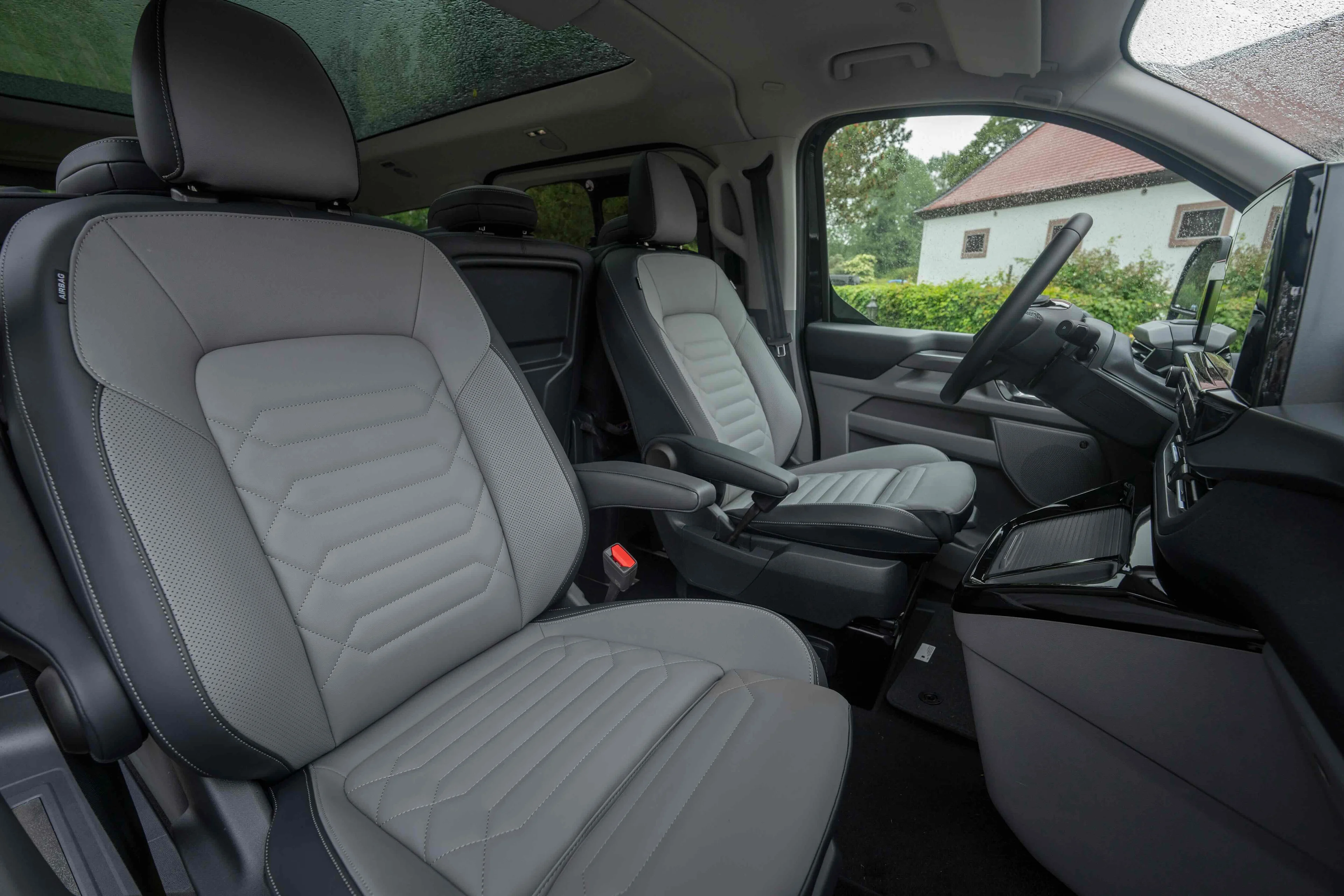 Ford E-Tourneo Custom Titanium X (11)