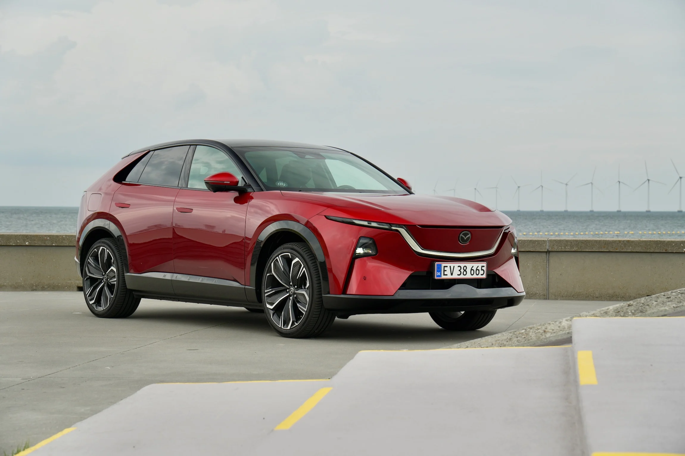 FØRSTE TUR Mazda CX-6e MBB 161