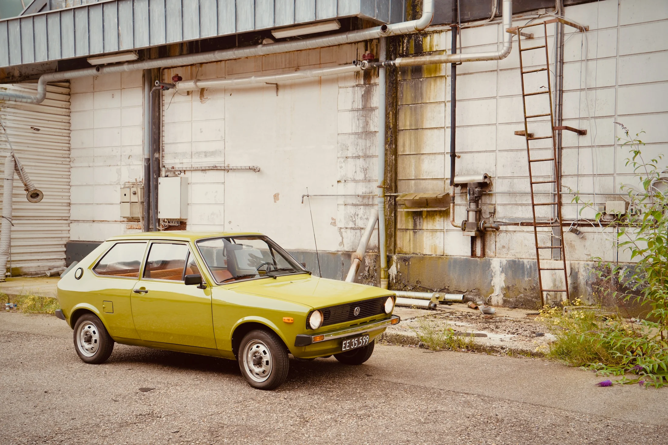VW Polo L 1975 MBB 03397