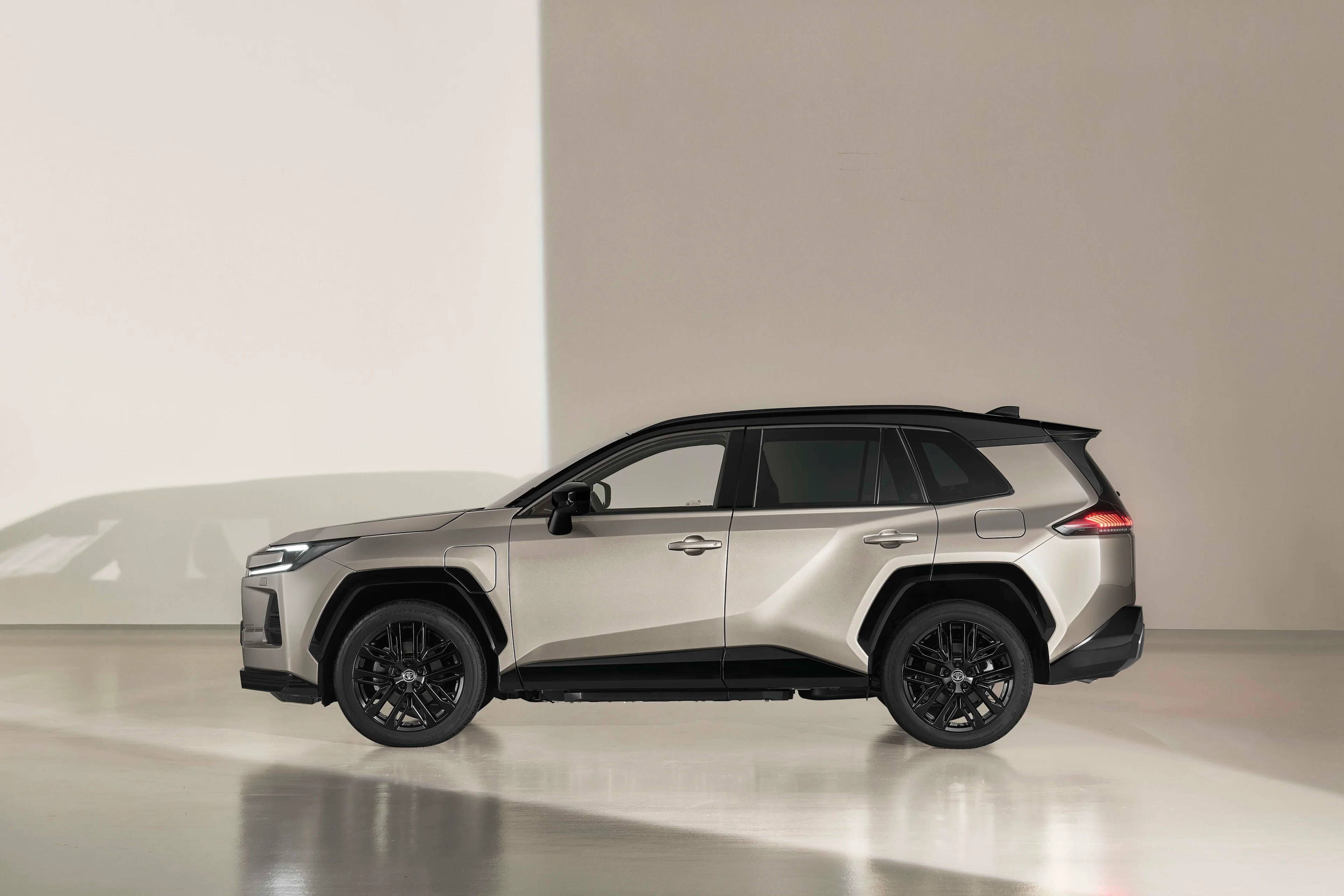 Toyota RAV4 - 2025 - 6