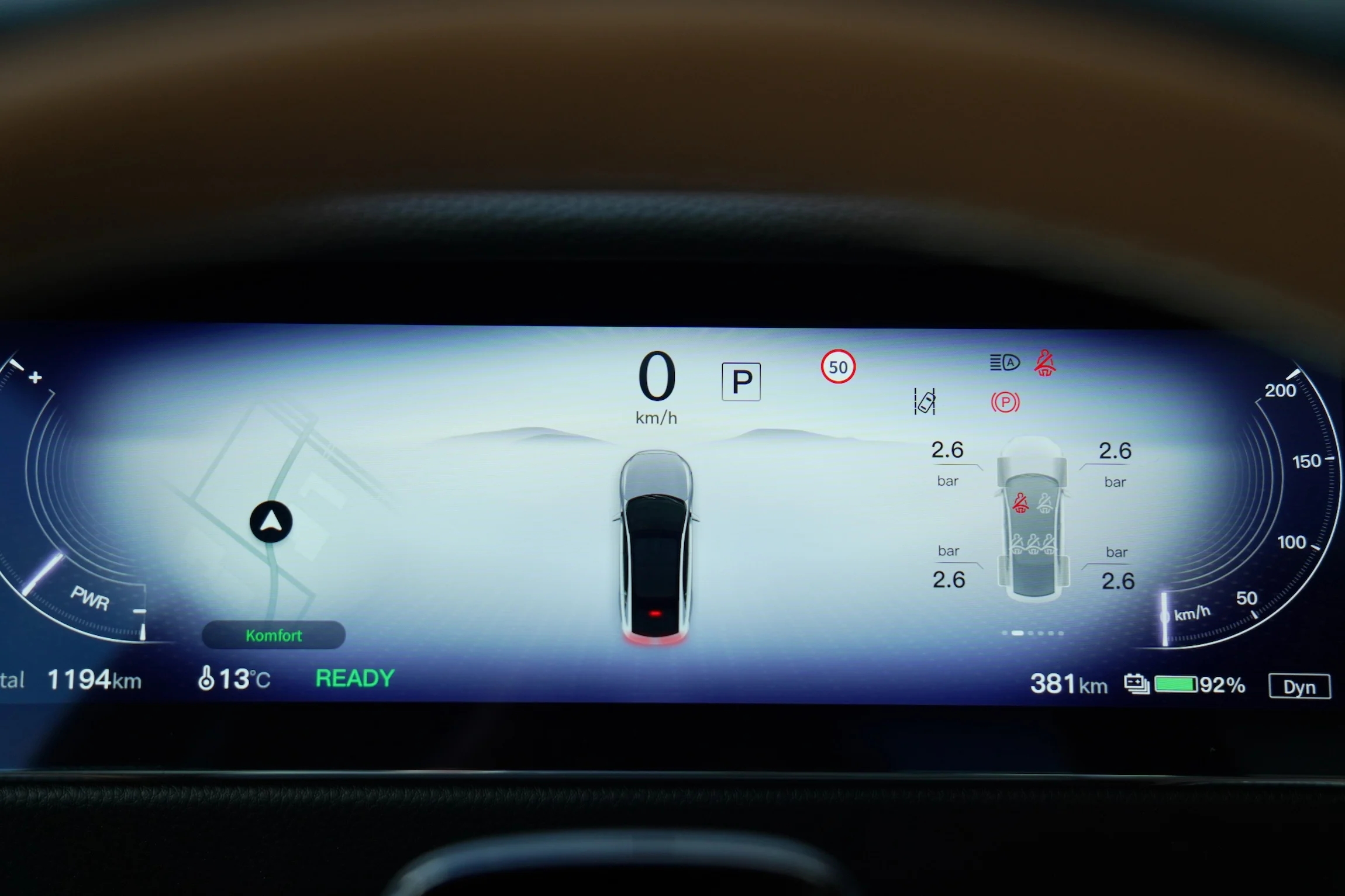 STORTEST Mazda 6e Tesla Model 3 VW ID.7 MBB5270