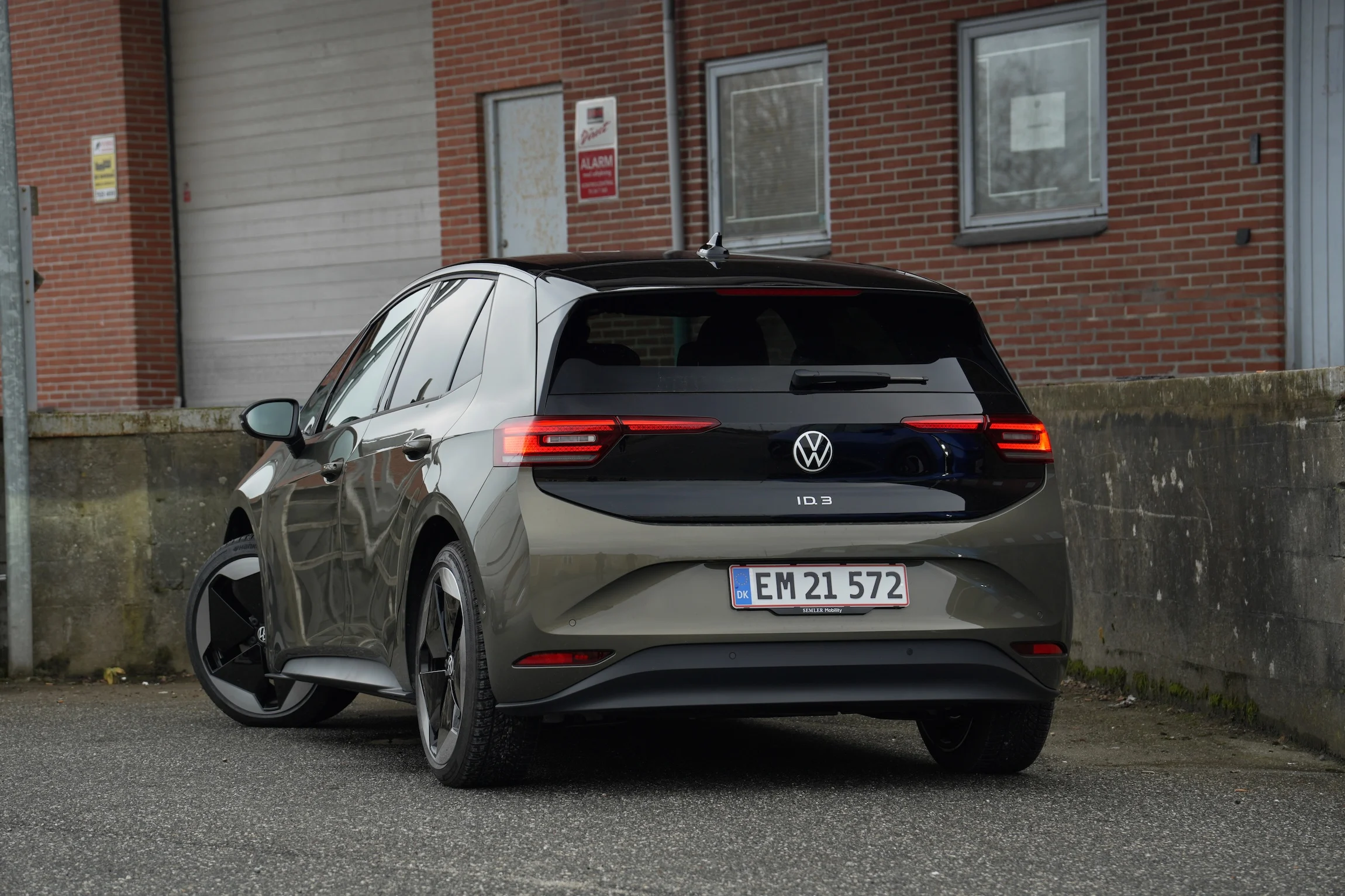 Kia EV4 LR vs VW ID.3 Max+ MBB065