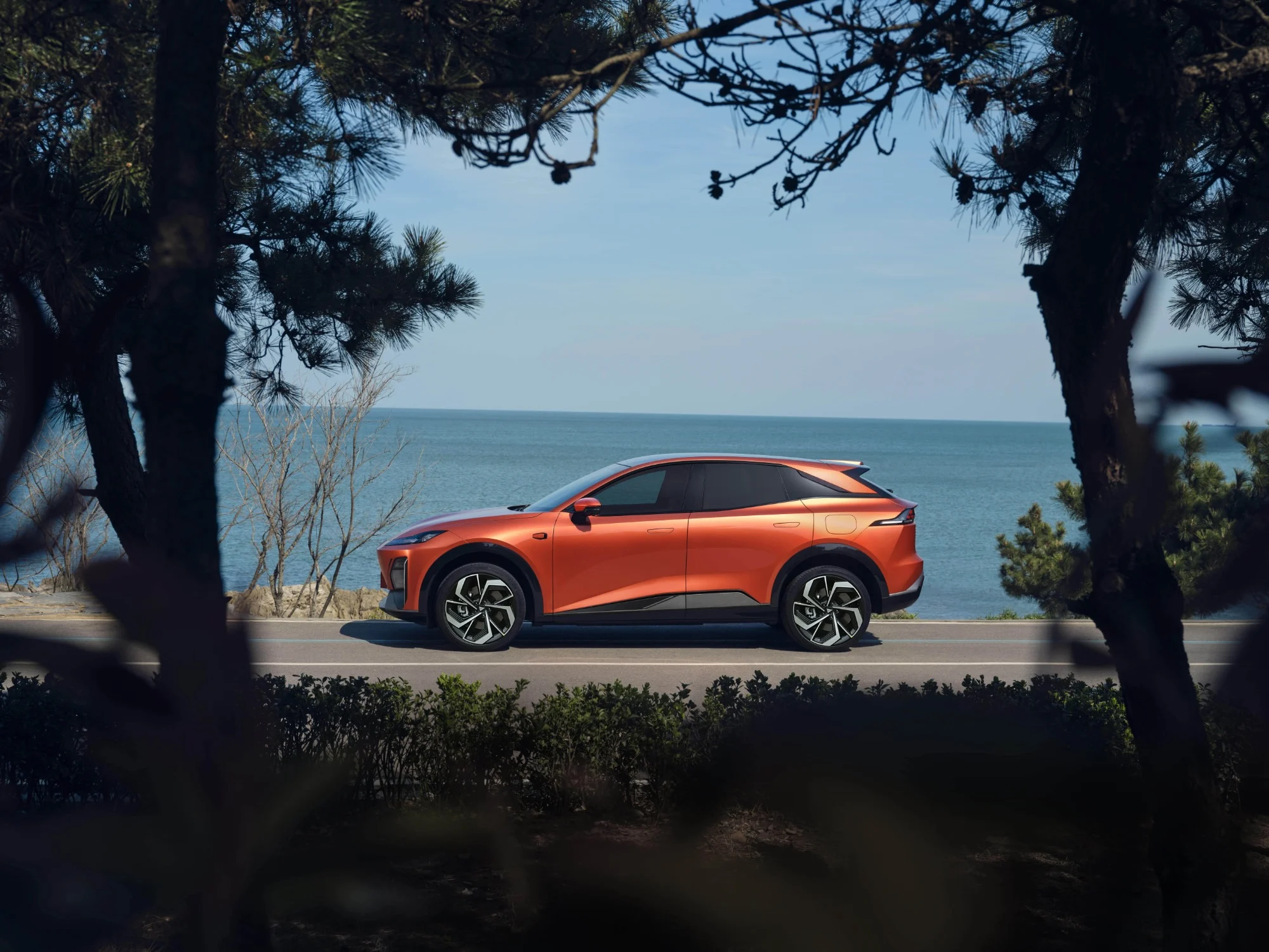 Deepal S07 Fra siden orange