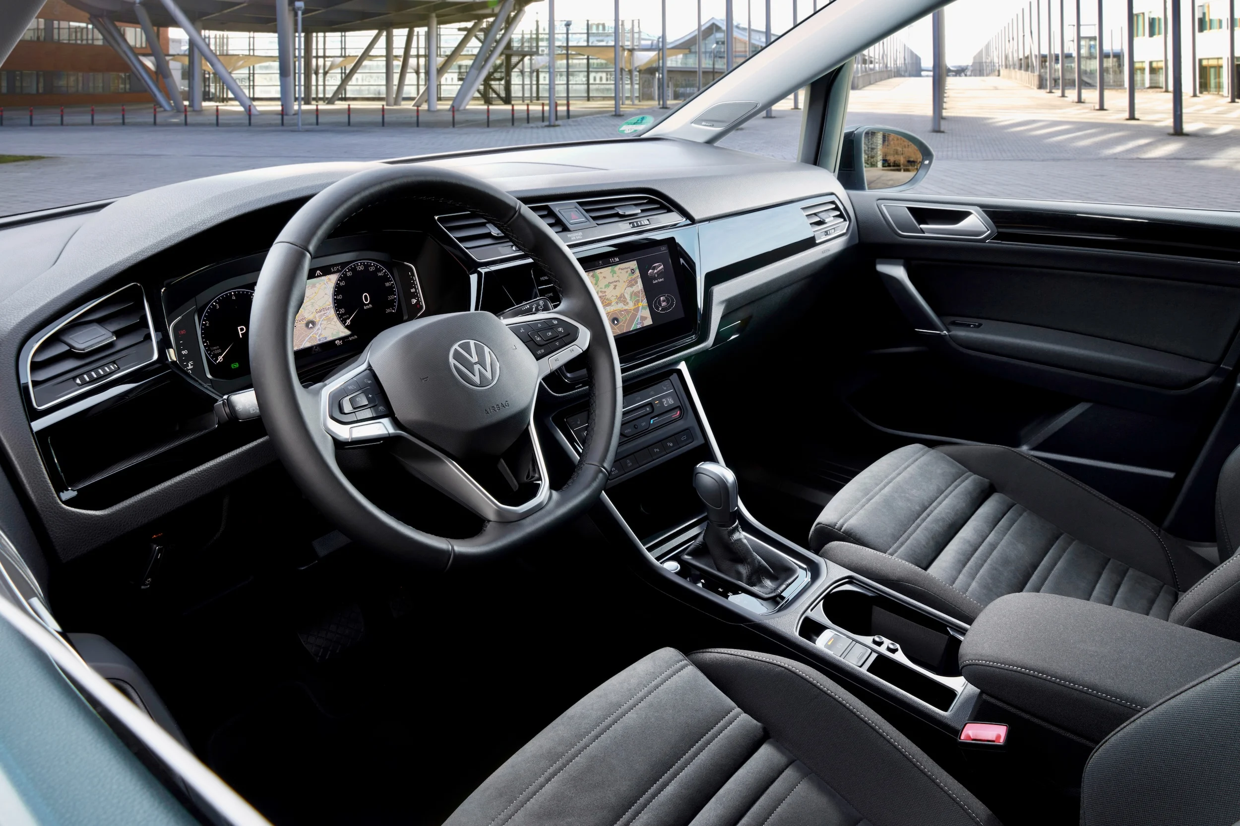 VW Touran73 large