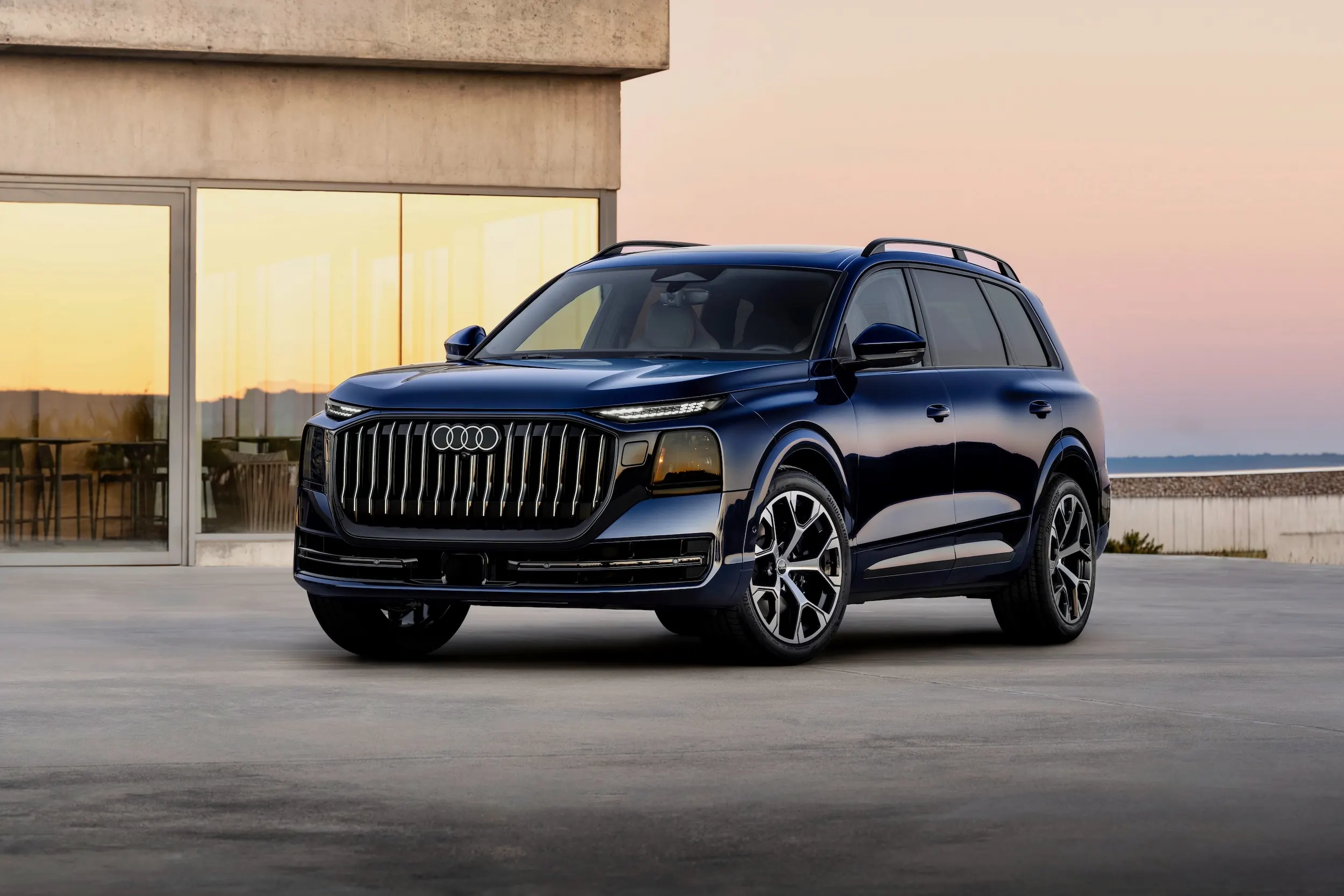 Audi Q9 3886 large
