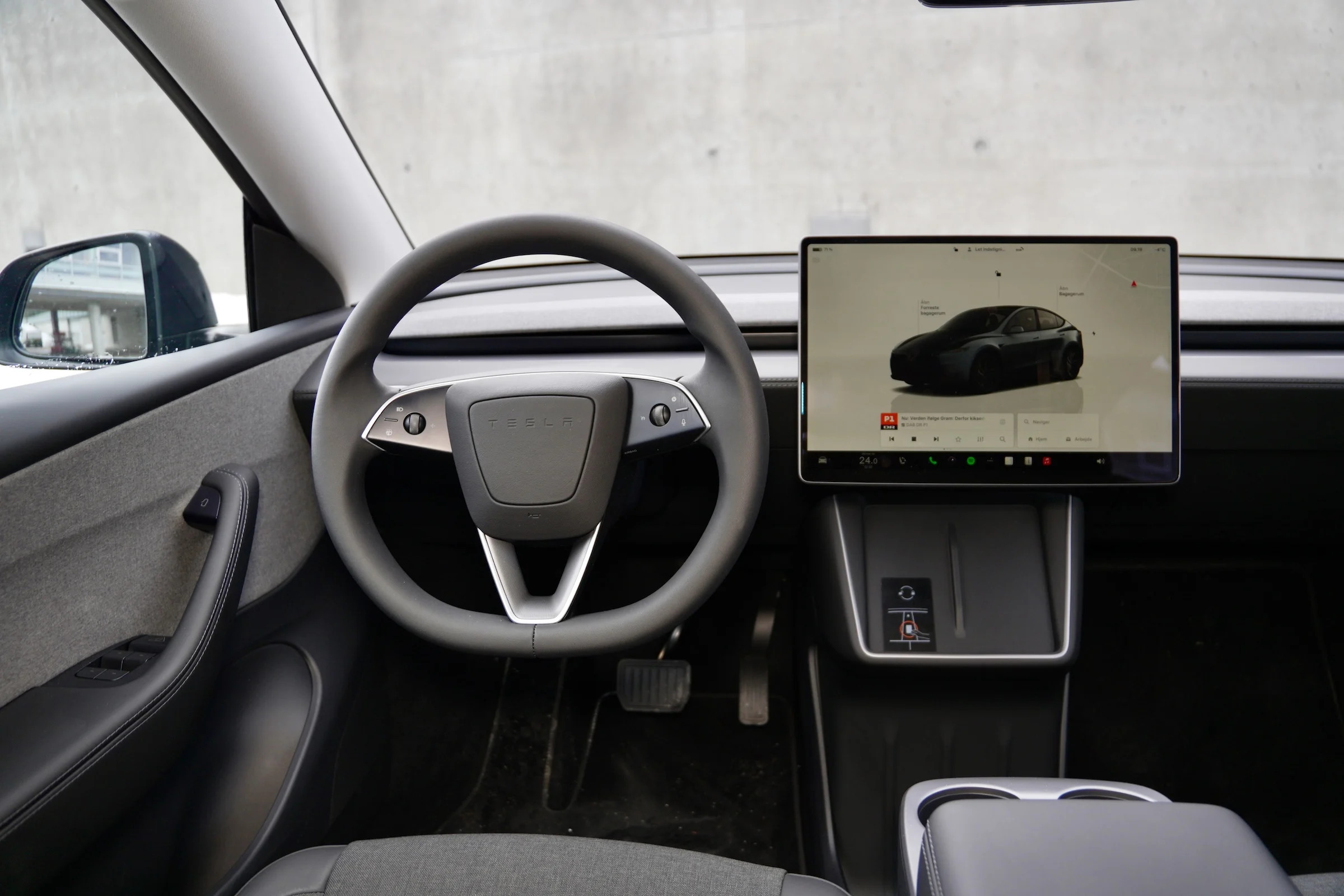 DUEL MGS6 EV vs Tesla Model Y Baghjuls MBB 557