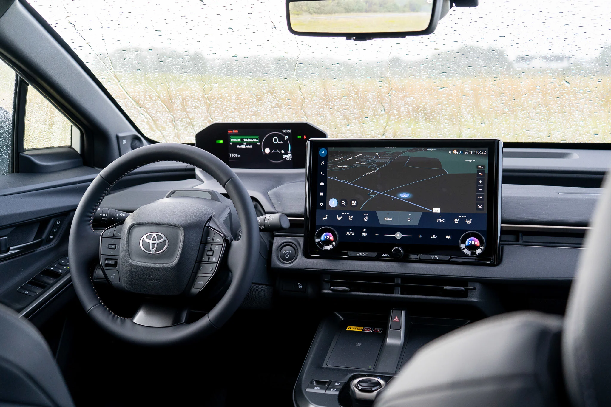 Toyota BZ4X Touring AWD-14