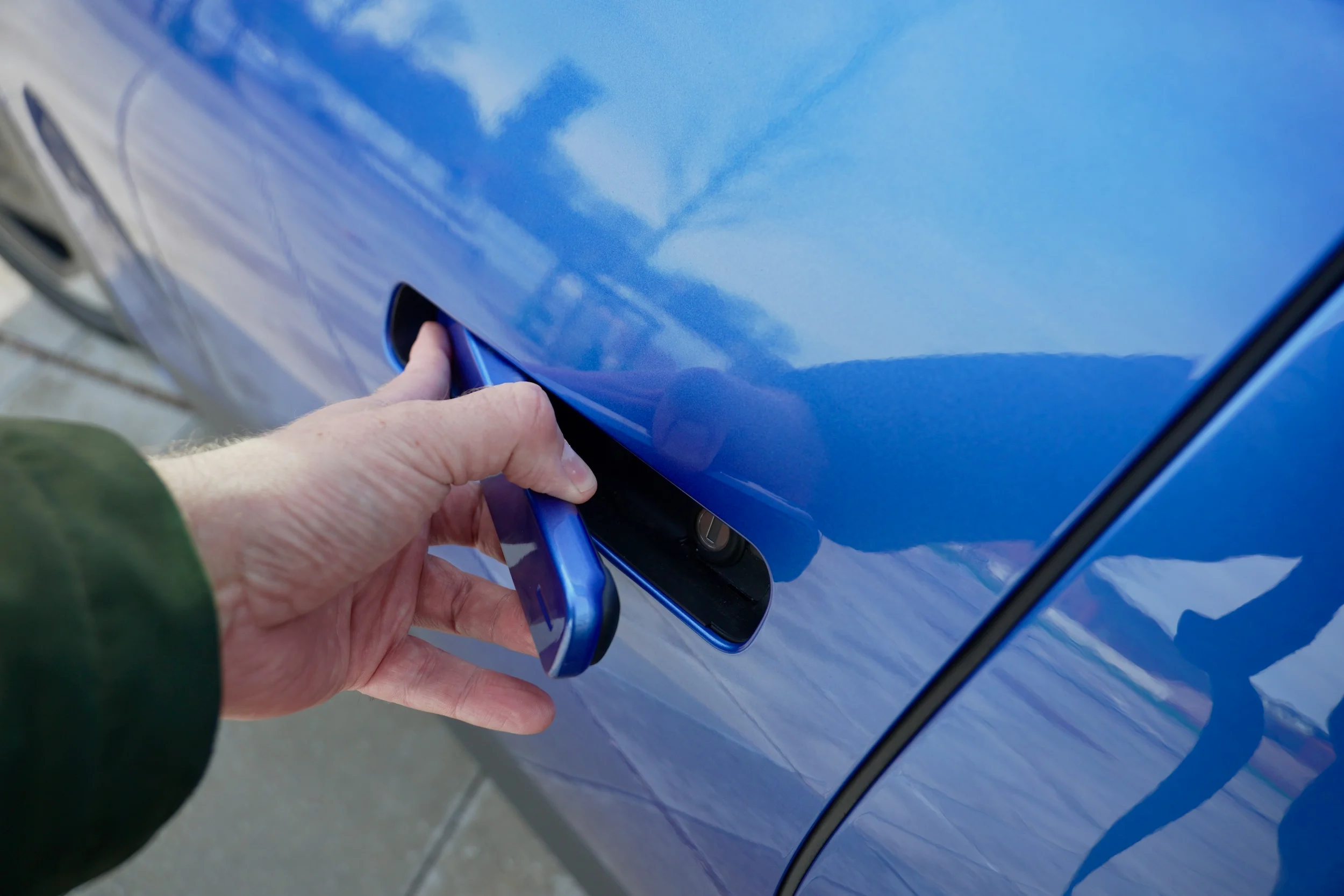 TEST Kia EV4 LR Access MBB 883