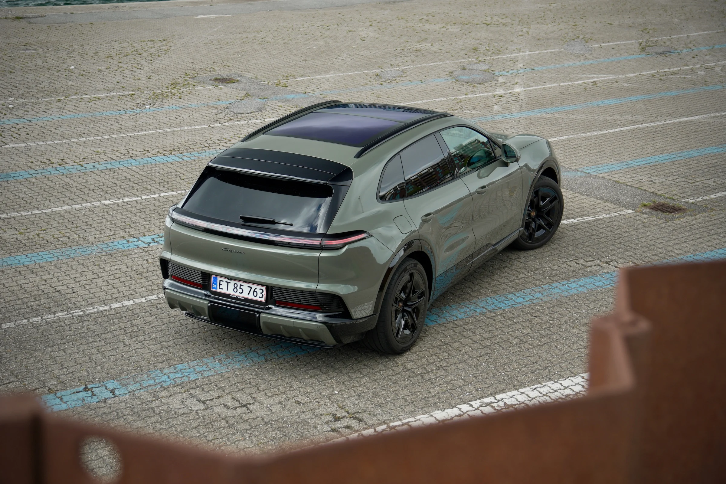 TEST Porsche Cayenne Electric 2301