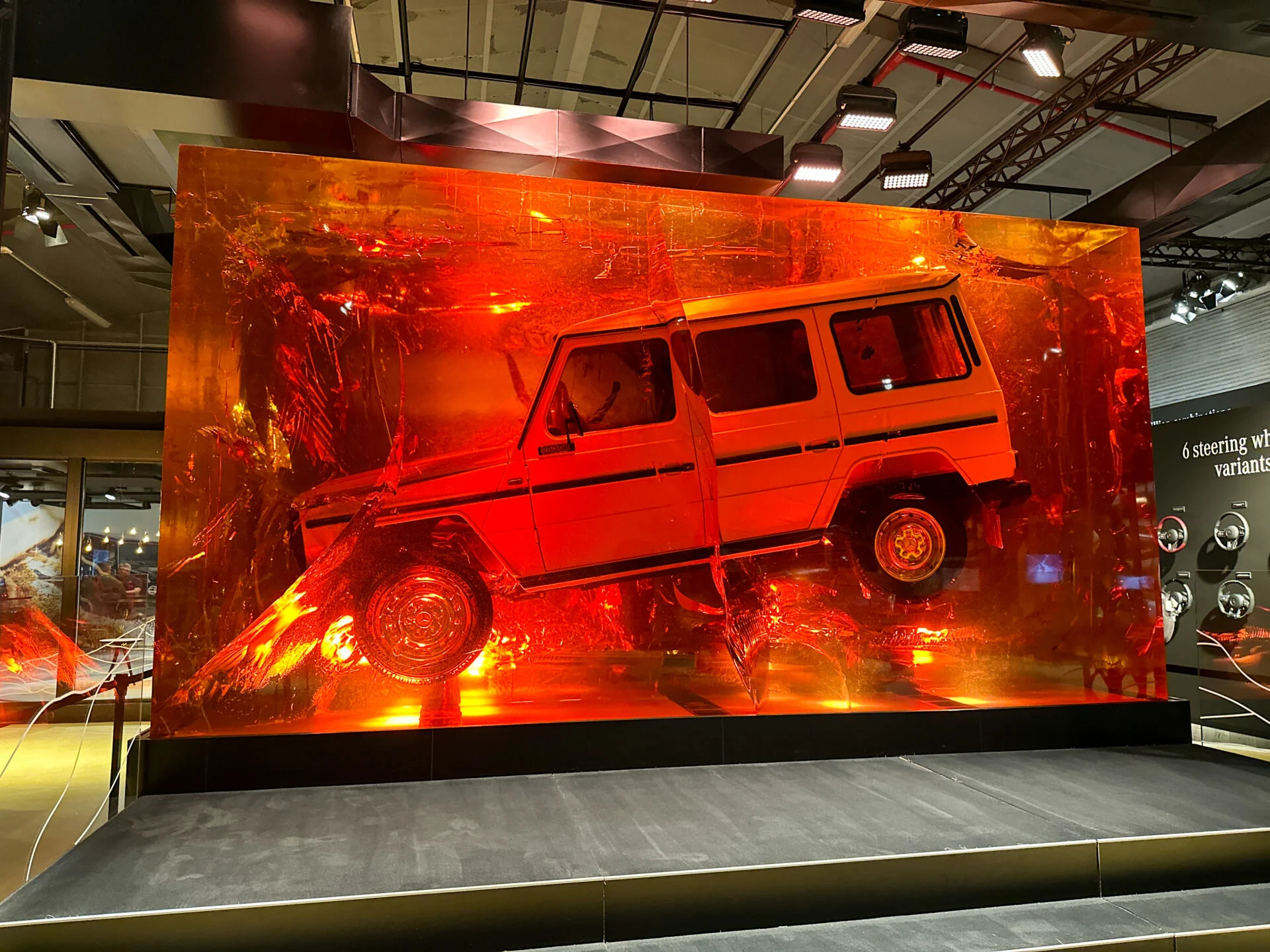 Mercedes G-Klasse-33