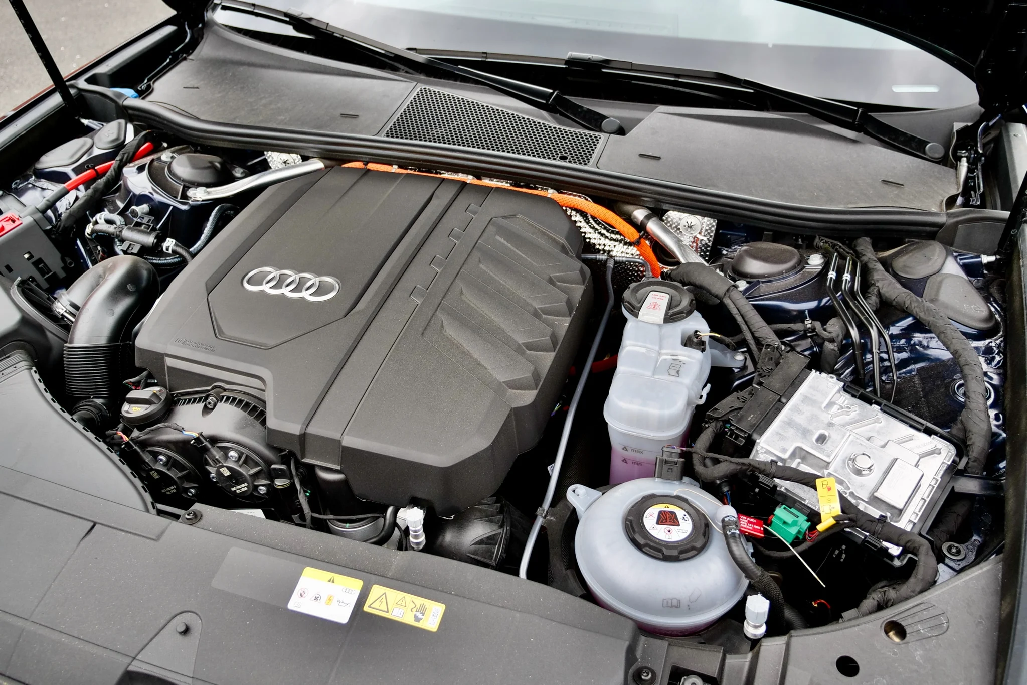 Bilbasen test Audi A6 Avant 55 TFSI e 5935