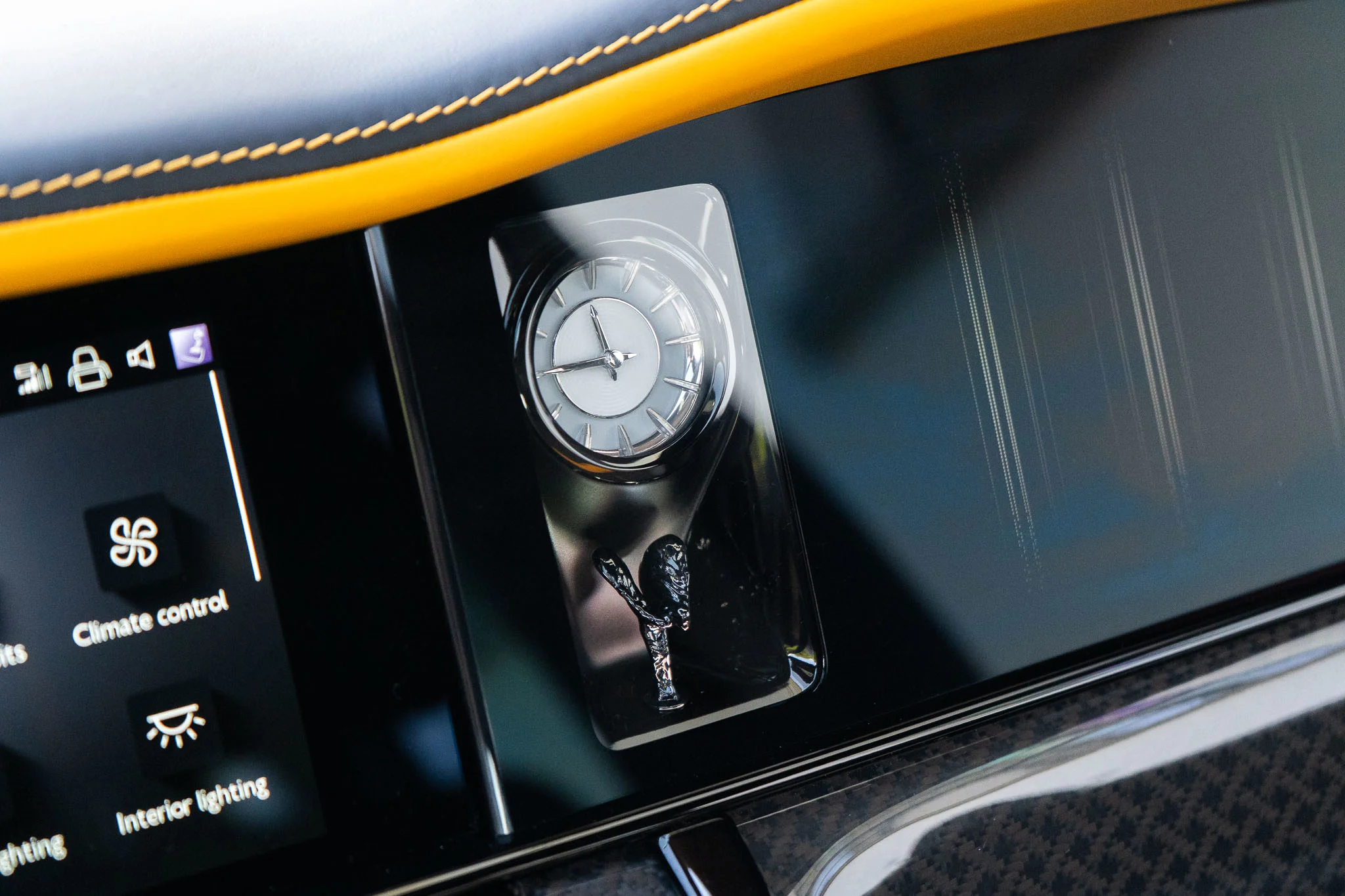 Rolls Royce Cullinan-6