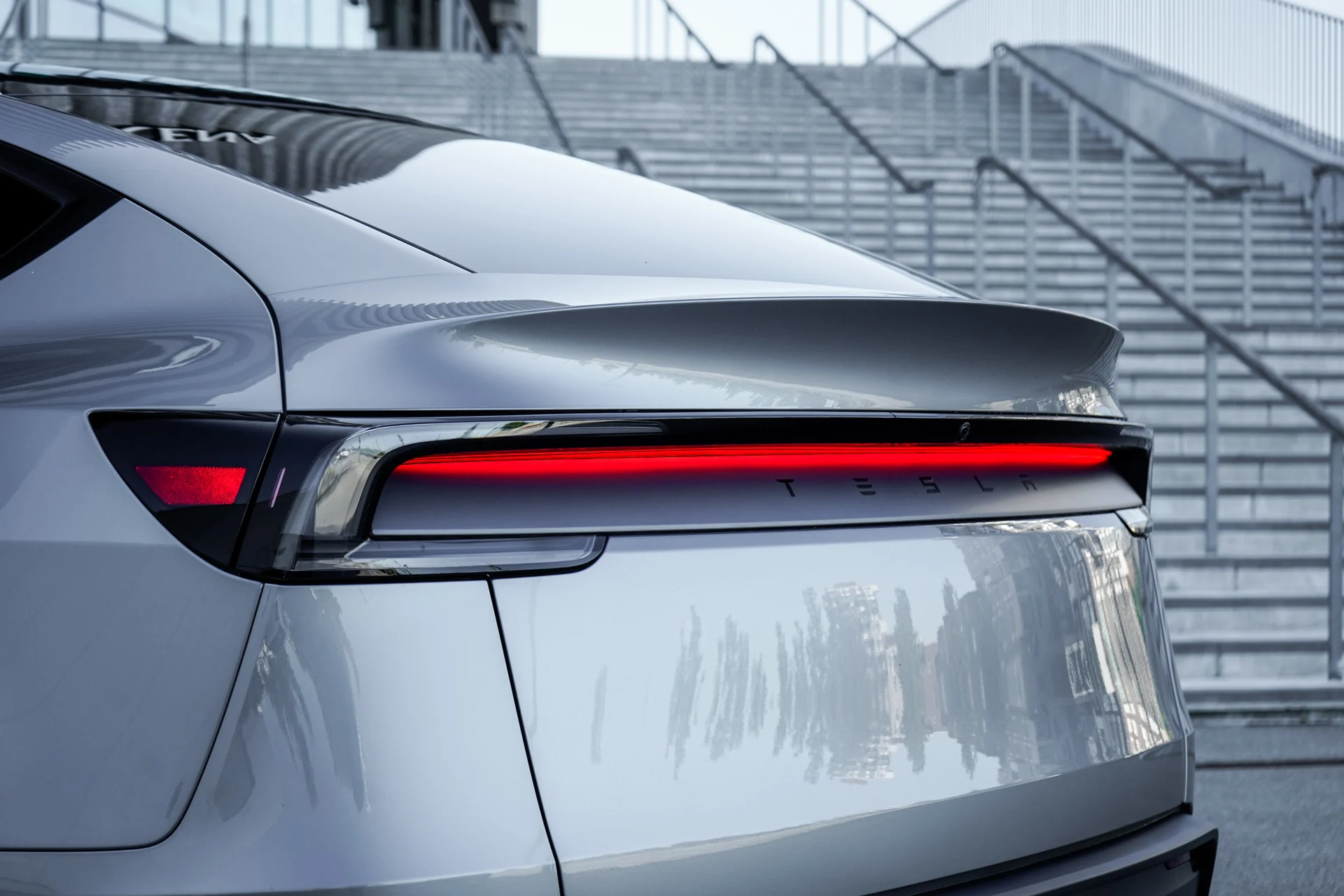 Tesla Model Y -22